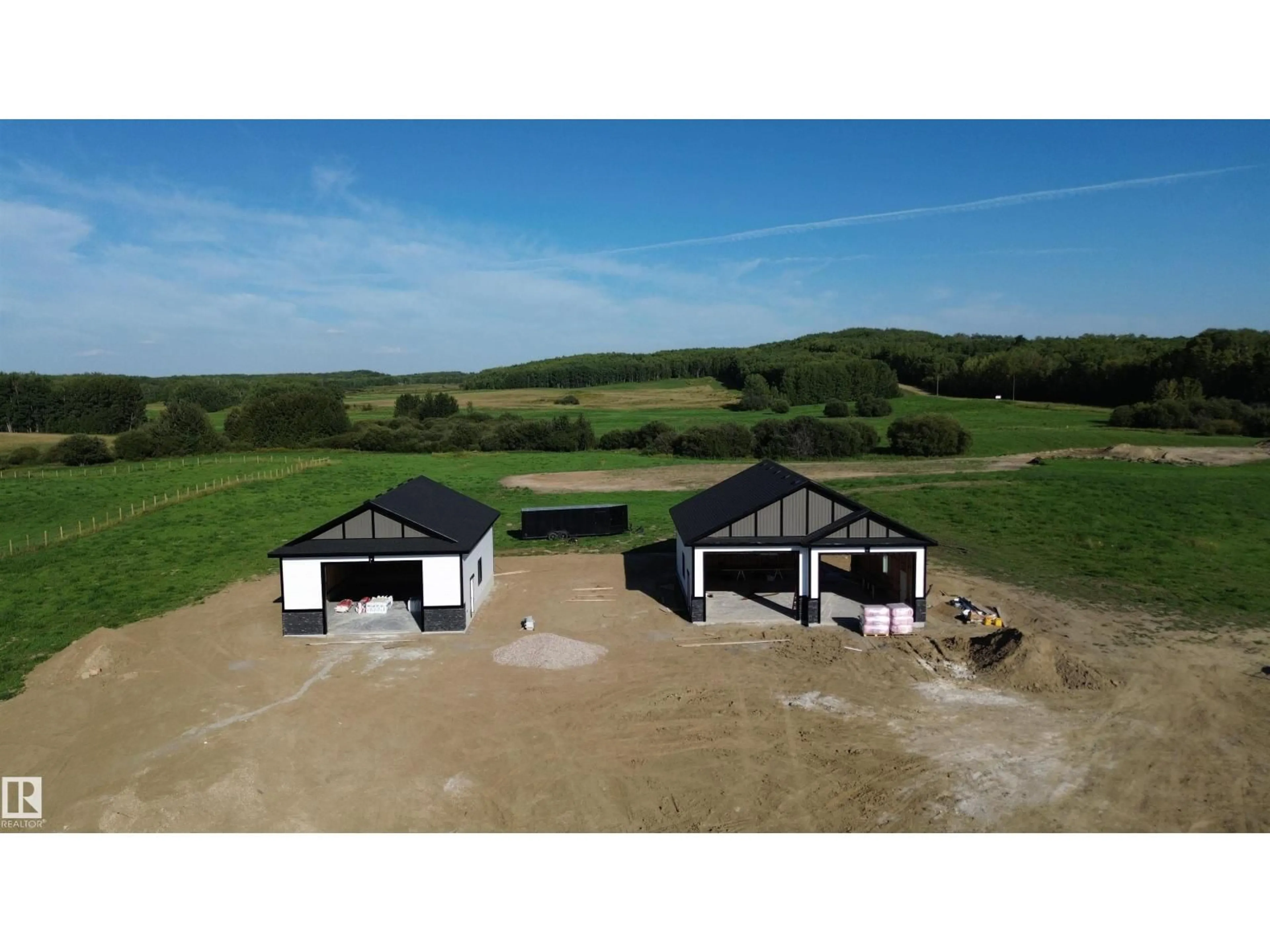 A pic from outside/outdoor area/front of a property/back of a property/a pic from drone, building for 54215 RANGE ROAD 13, Rural Lac Ste. Anne County Alberta T0E1V2