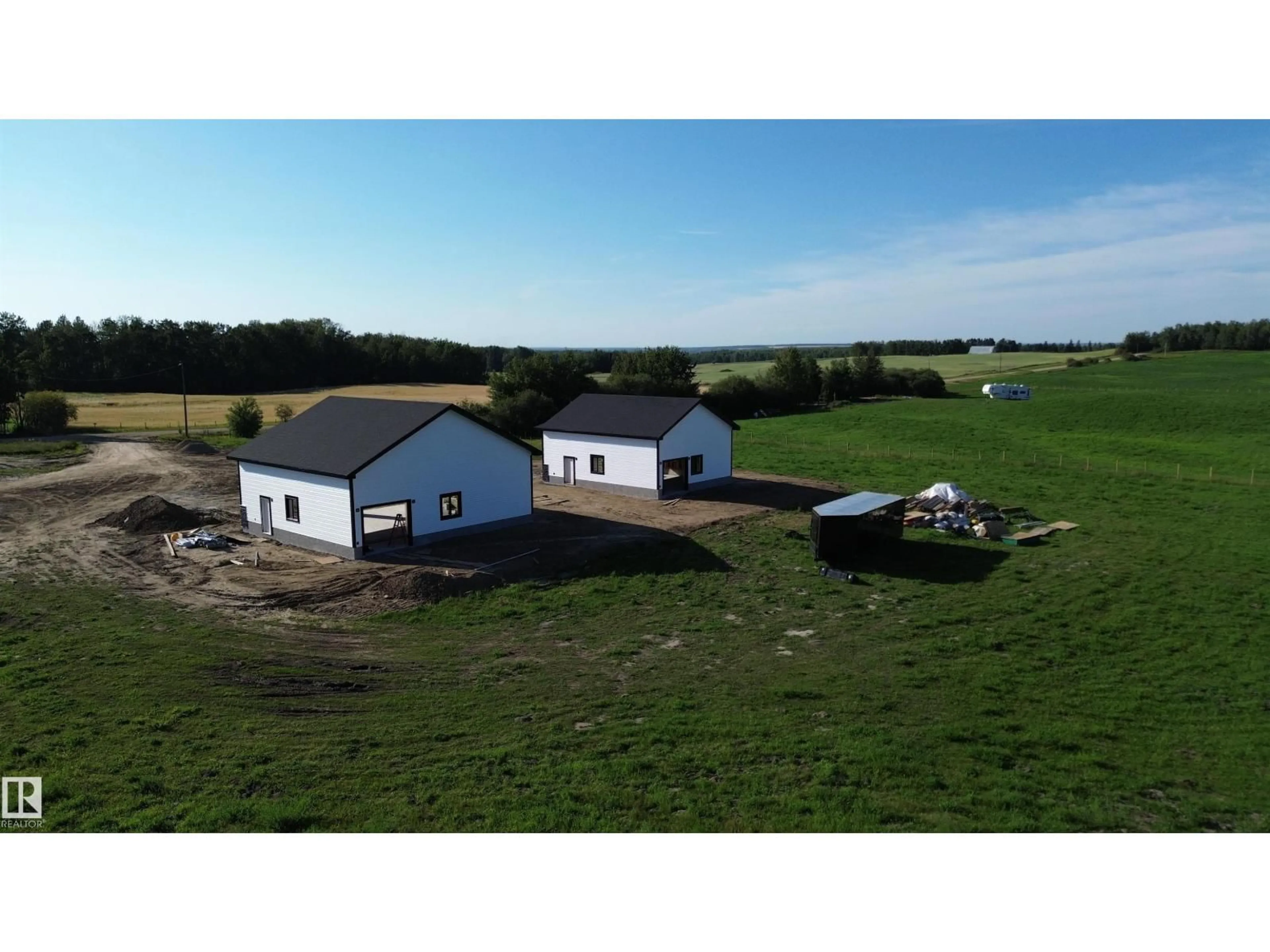A pic from outside/outdoor area/front of a property/back of a property/a pic from drone, building for 54215 RANGE ROAD 13, Rural Lac Ste. Anne County Alberta T0E1V2