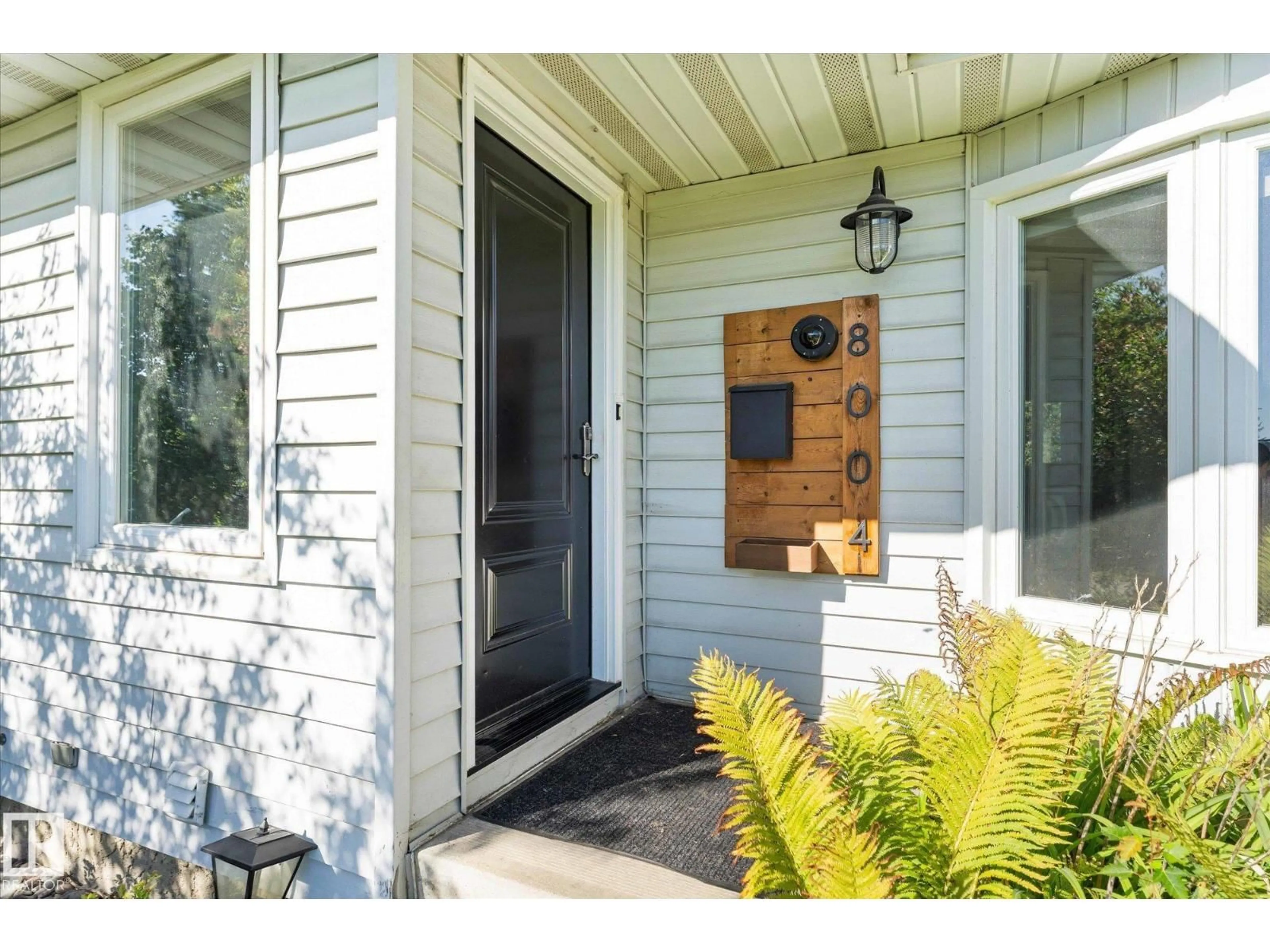Indoor entryway for NW - 8004 180 ST, Edmonton Alberta T5T0T3