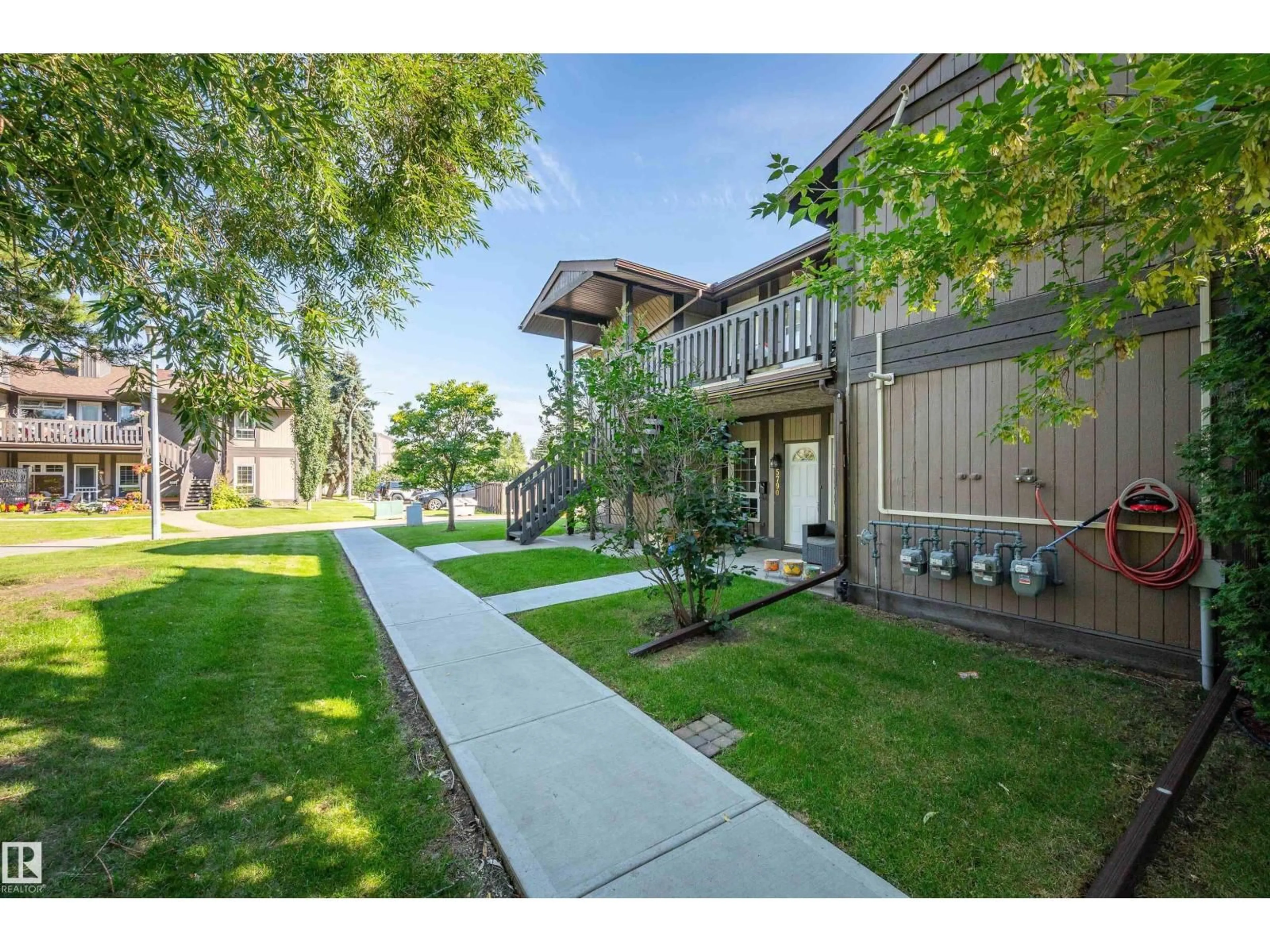 Unknown for 5790 172 ST, Edmonton Alberta T6M1B4
