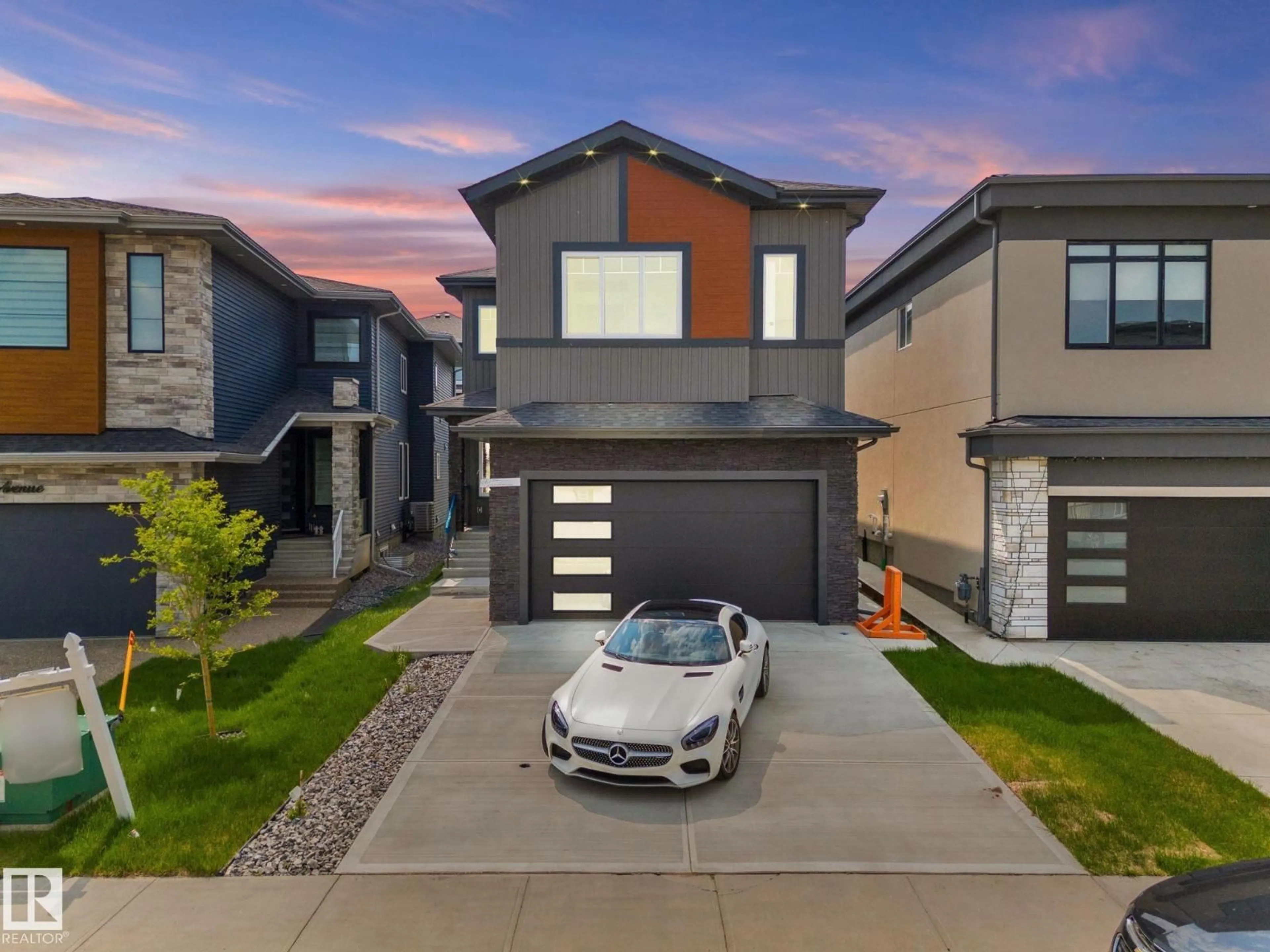 Home with brick exterior material, street for 1815 17 AV, Edmonton Alberta T6T2N2