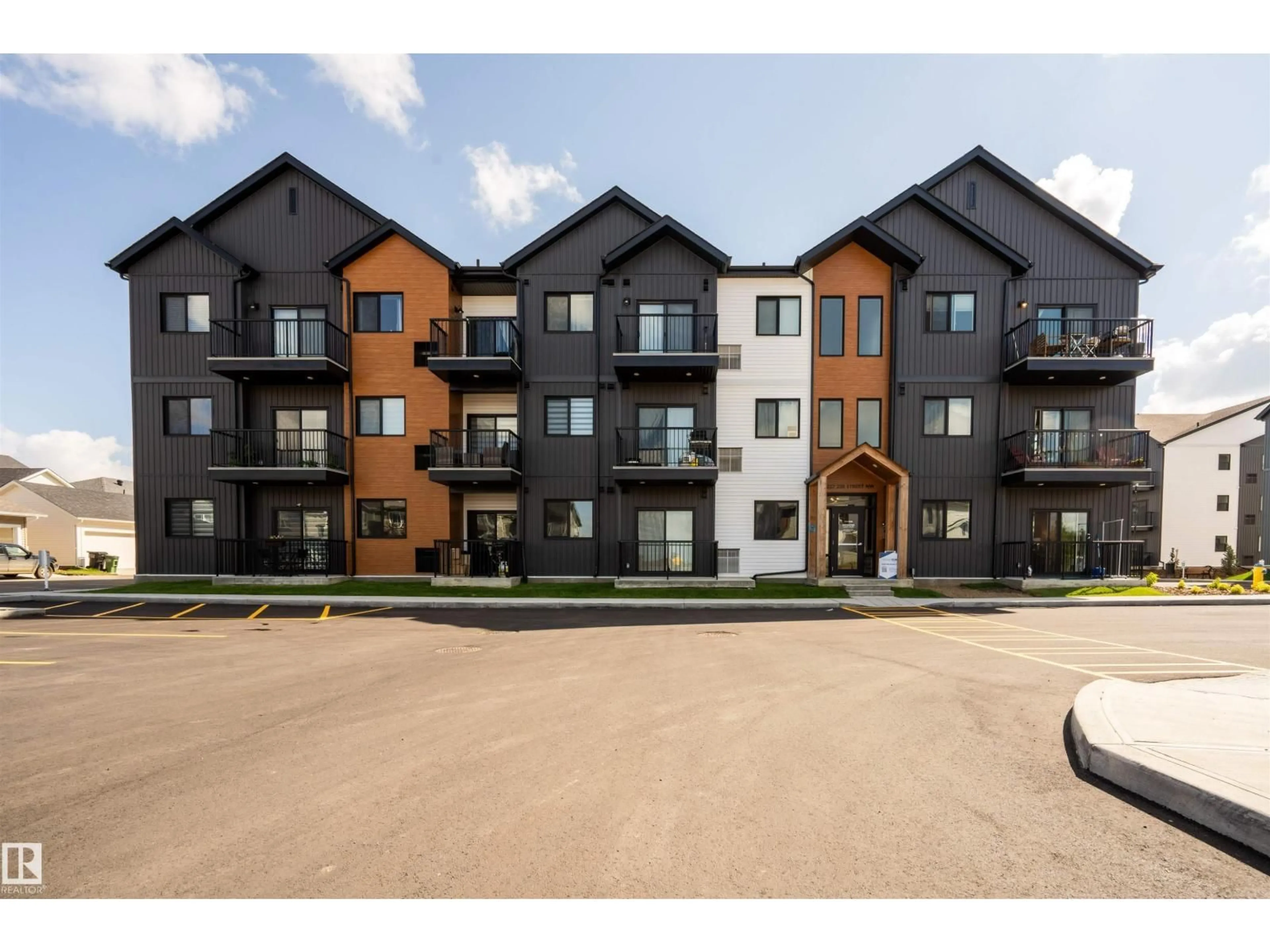 Unknown for #108 - 9227 228 STREET, Edmonton Alberta T5T7R9