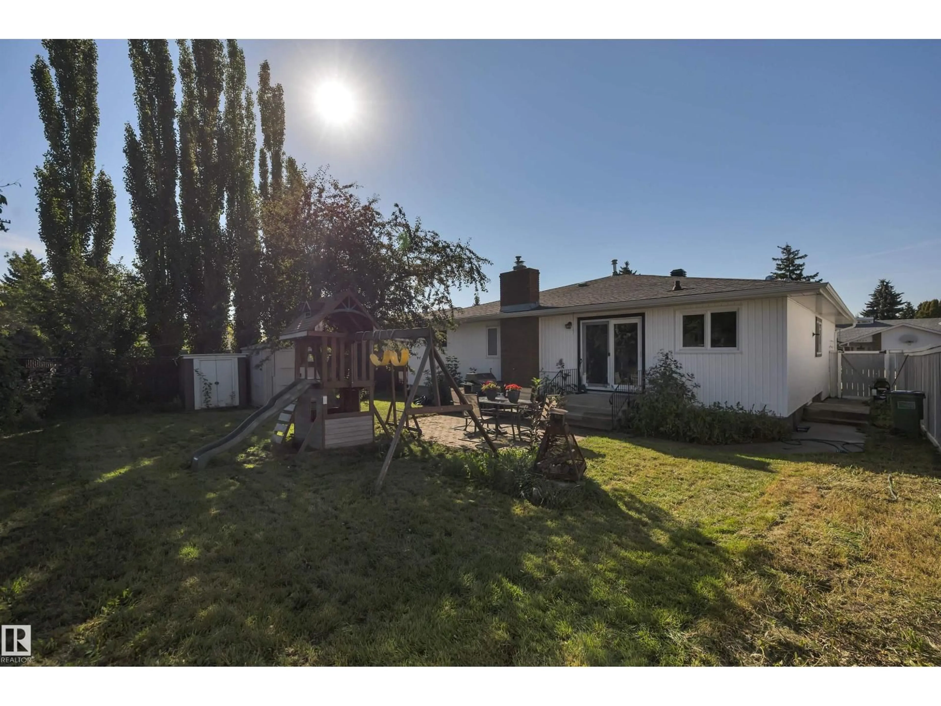 A pic from outside/outdoor area/front of a property/back of a property/a pic from drone, street for 6720 20 AV, Edmonton Alberta T6K2H2