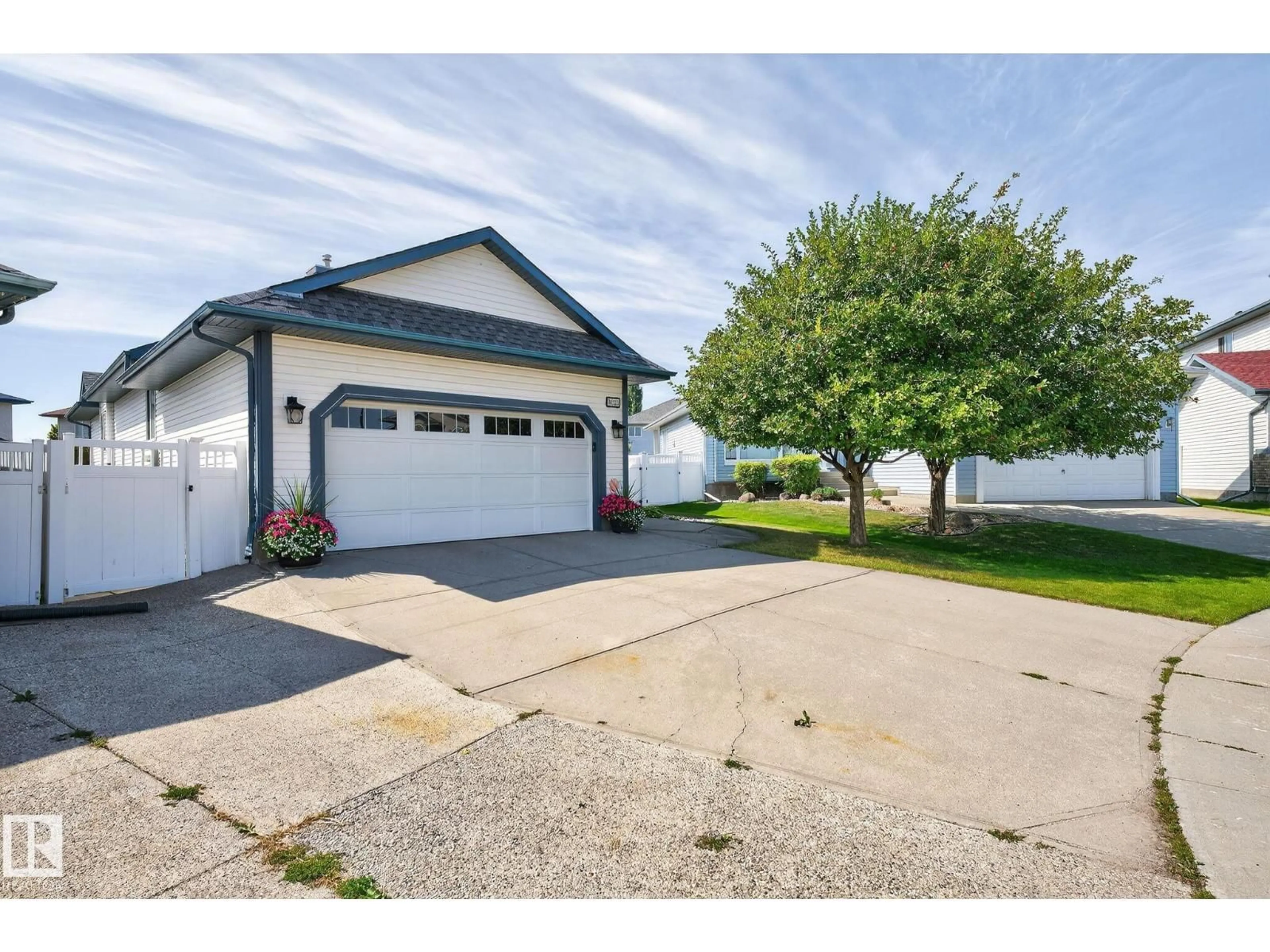 Unknown for 16222 84 ST, Edmonton Alberta T5Z3N8