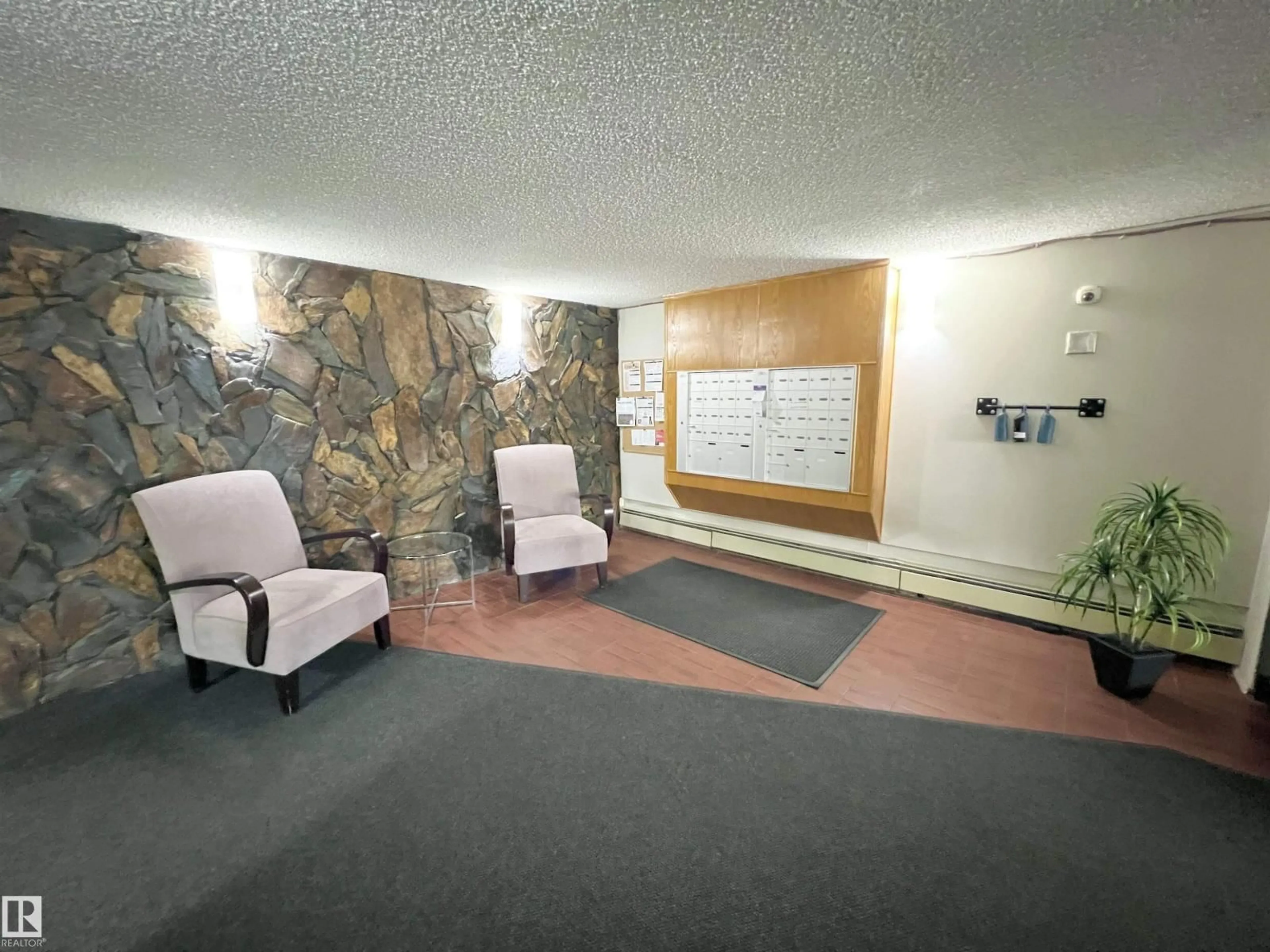 Unknown for G1 - 10138 116 ST NW, Edmonton Alberta T5K1V8