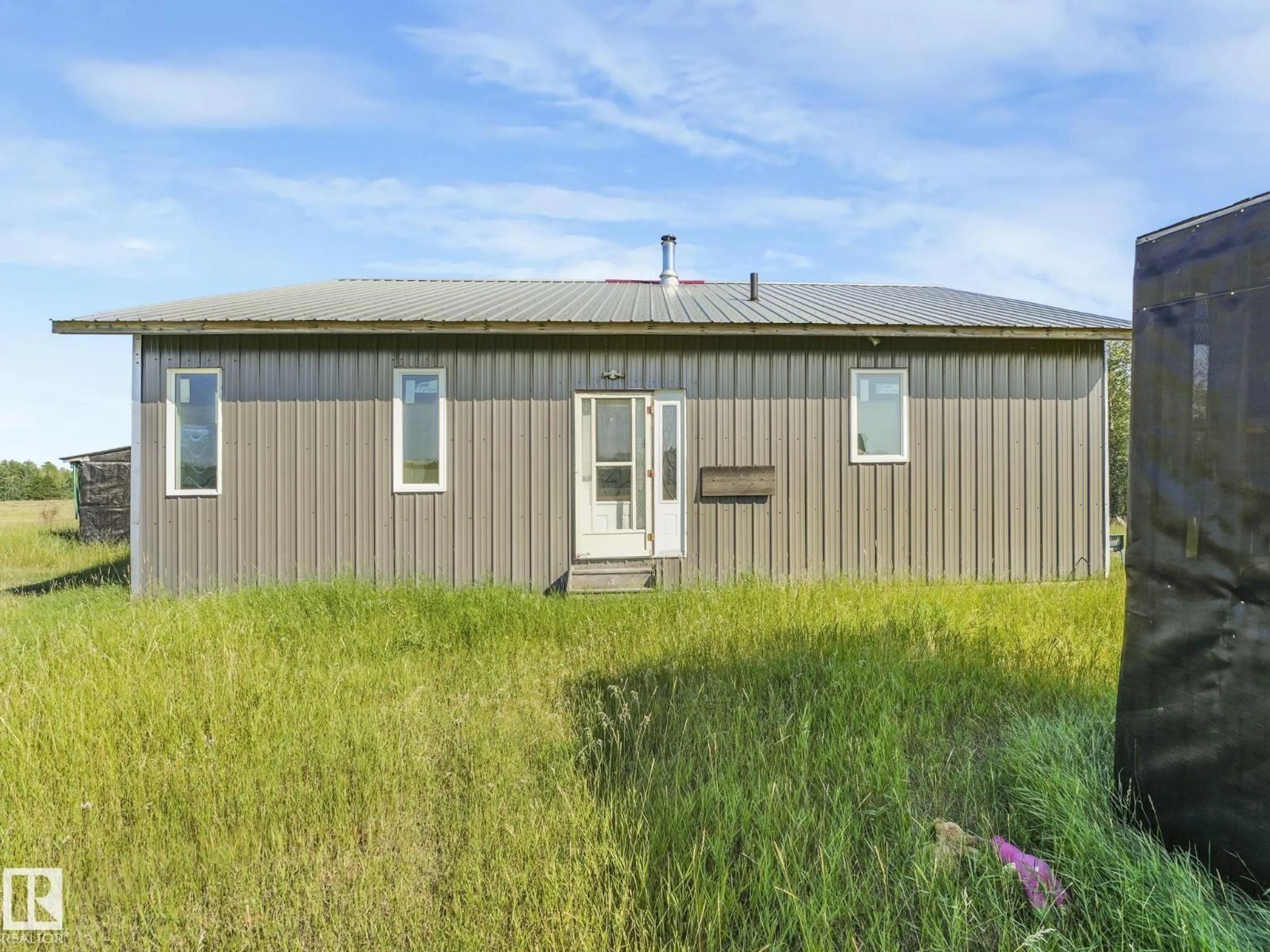 Shed for 53405 RGE ROAD 53, Rural Parkland County Alberta T0E0V0