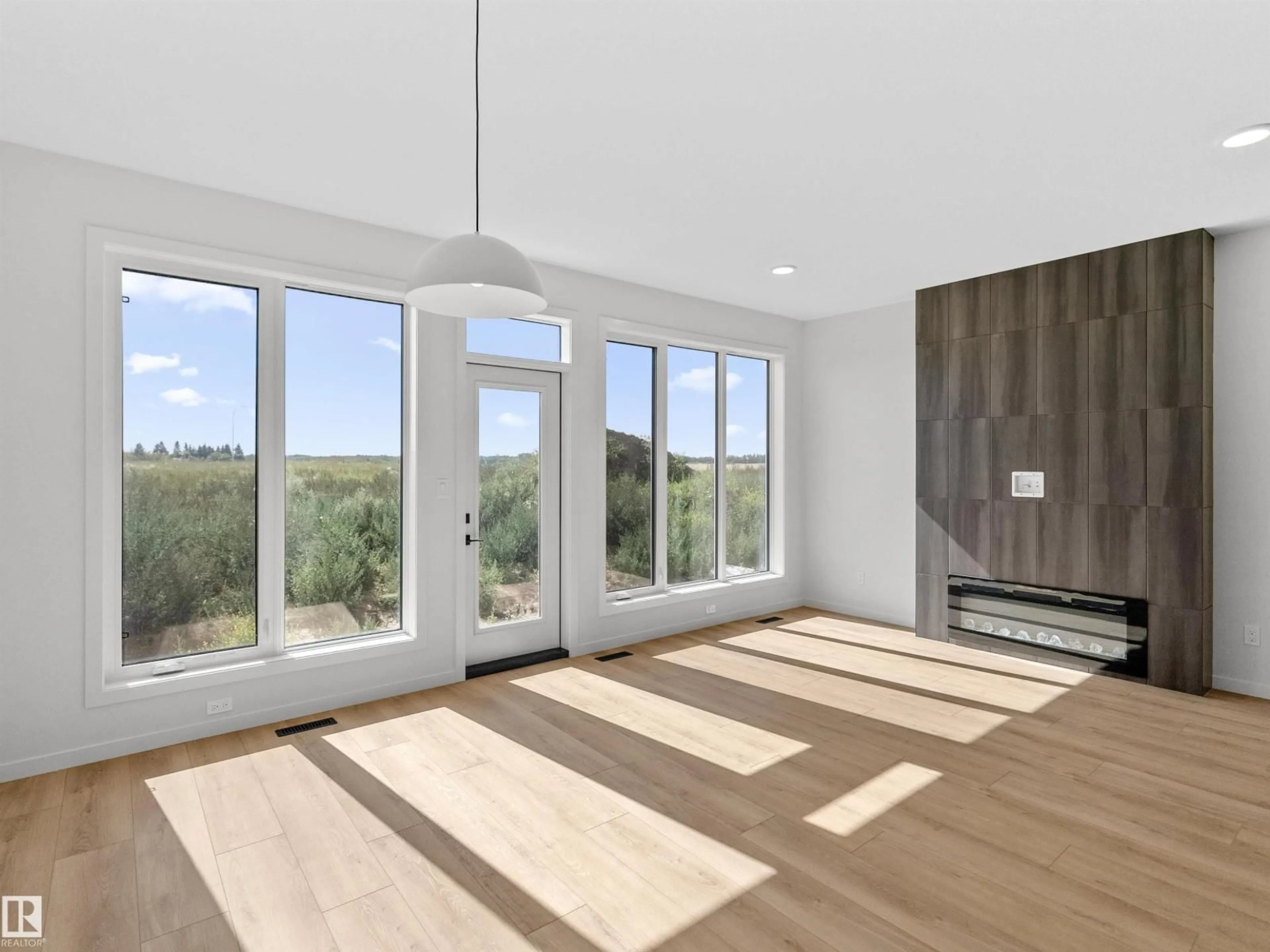 A pic of a room for 22919 80 AV, Edmonton Alberta T5T7Y1