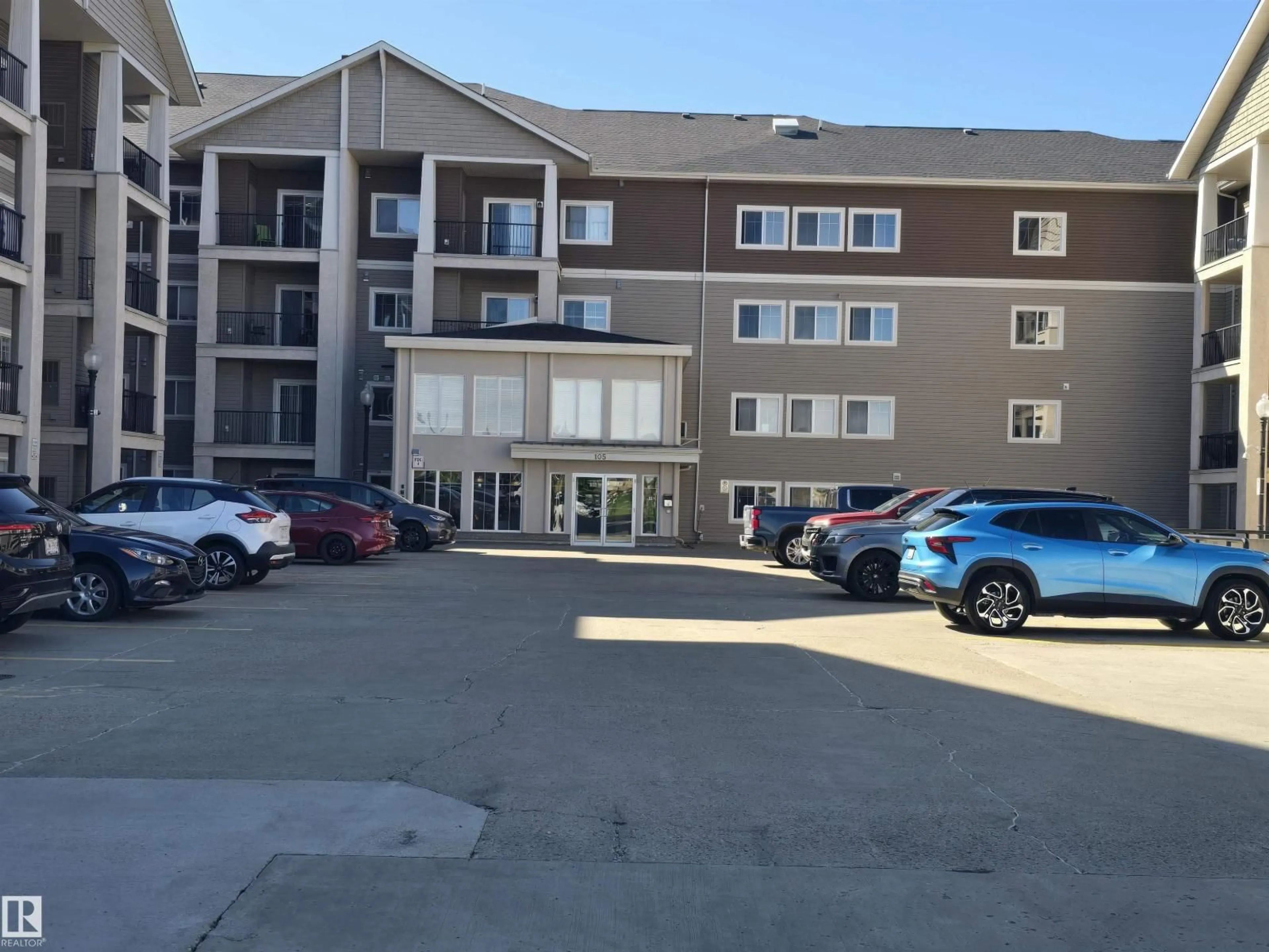 A pic from outside/outdoor area/front of a property/back of a property/a pic from drone, unknown for 425 105 WEST HAVEN DR, Leduc Alberta T9E0R9