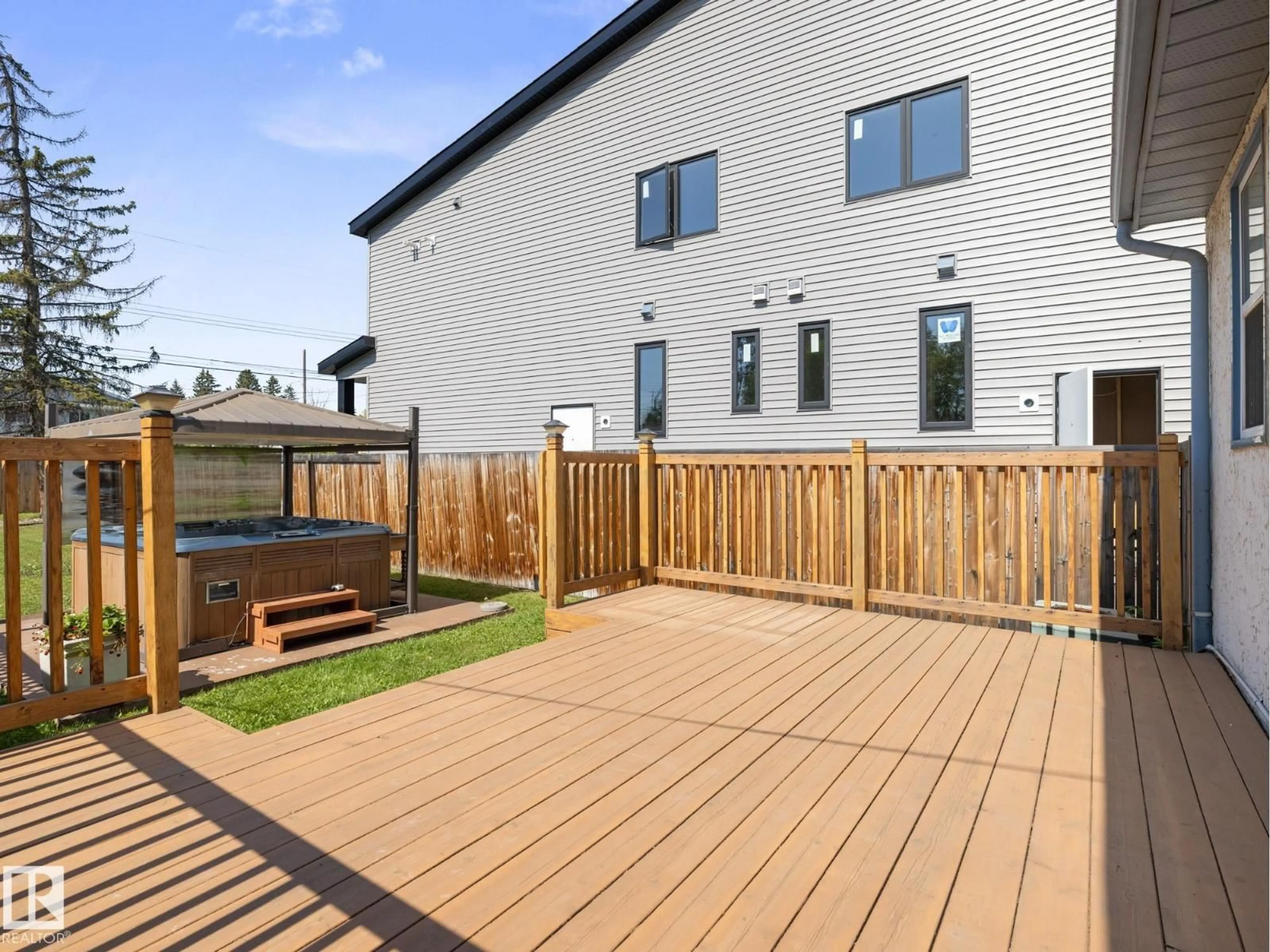 Patio, street for NW - 9406 155 ST, Edmonton Alberta T5R1X1