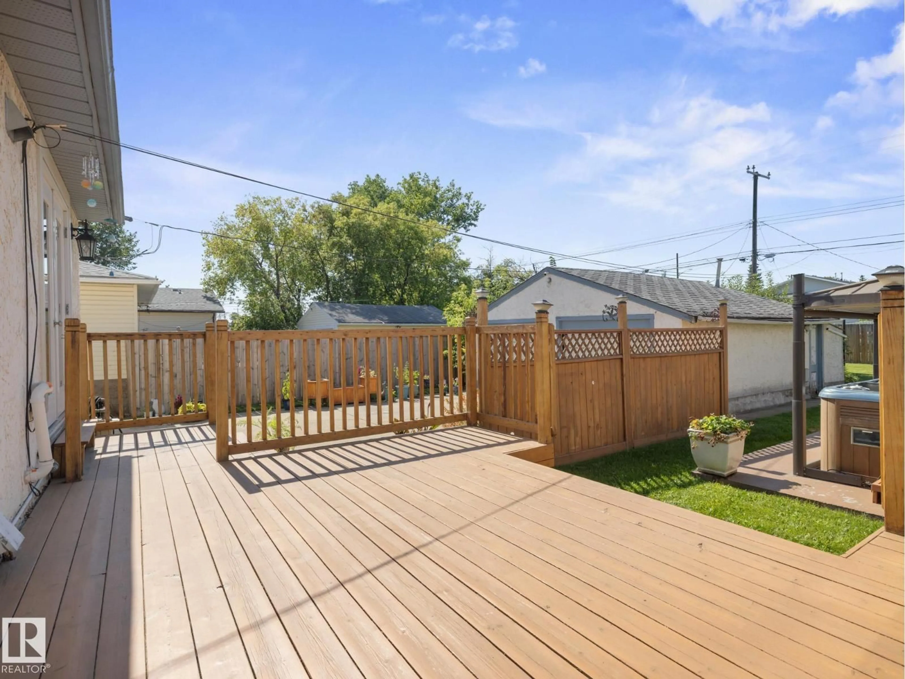 Patio, street for NW - 9406 155 ST, Edmonton Alberta T5R1X1