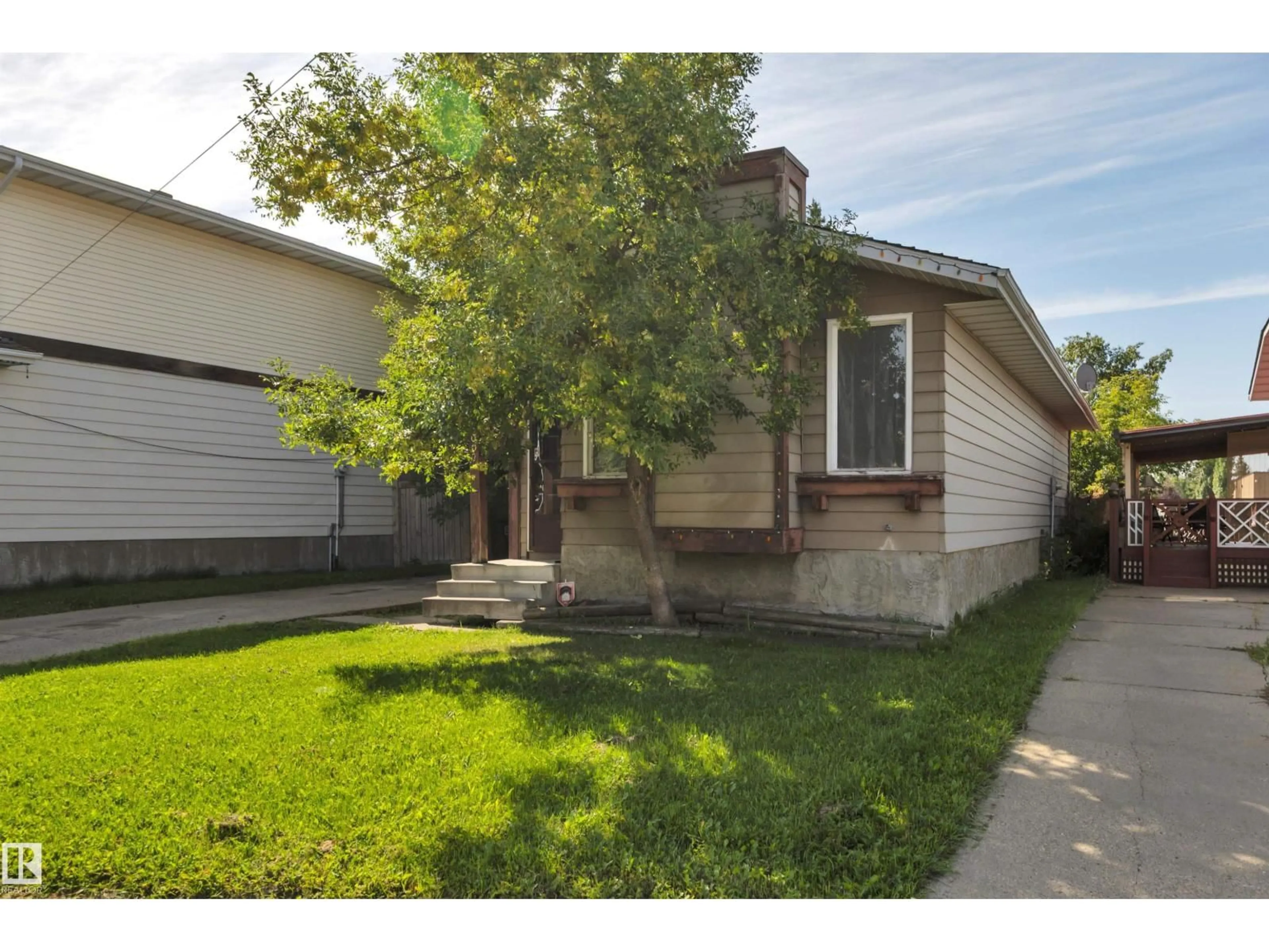 Unknown for 18007 73 AV, Edmonton Alberta T5T3K2