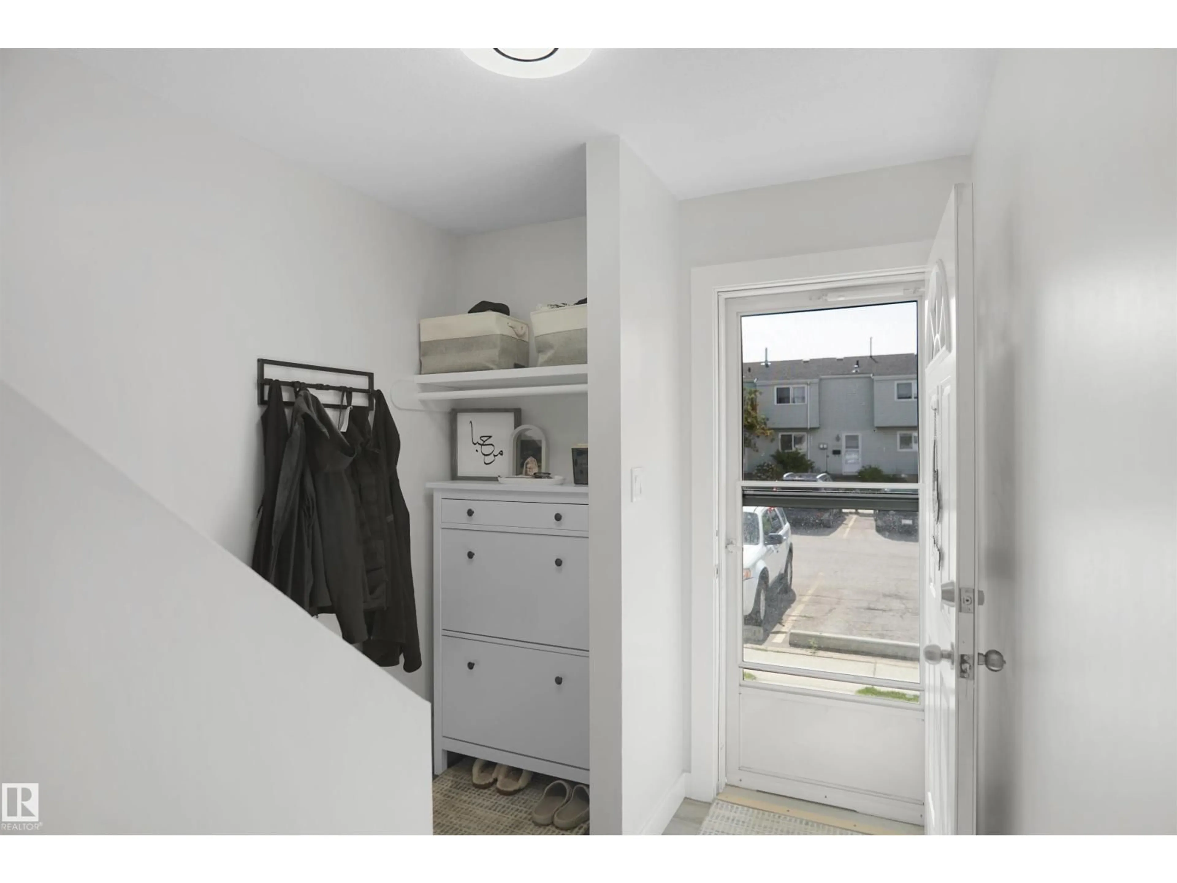 Storage room or clothes room or walk-in closet for 237 DICKINSFIELD CO, Edmonton Alberta T5E5V8