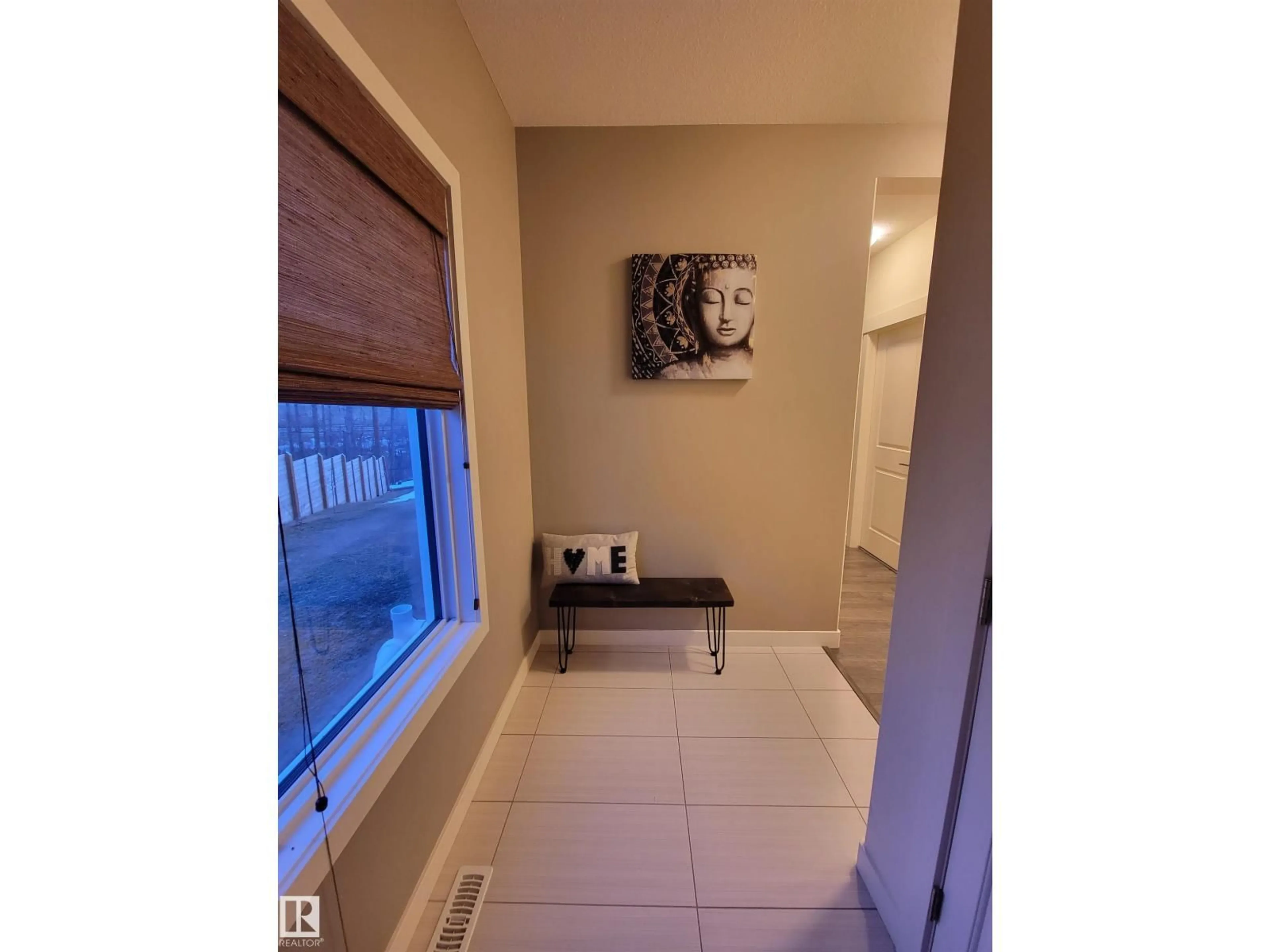Indoor entryway for 722 CHARLESWORTH WY, Edmonton Alberta T6X2E9