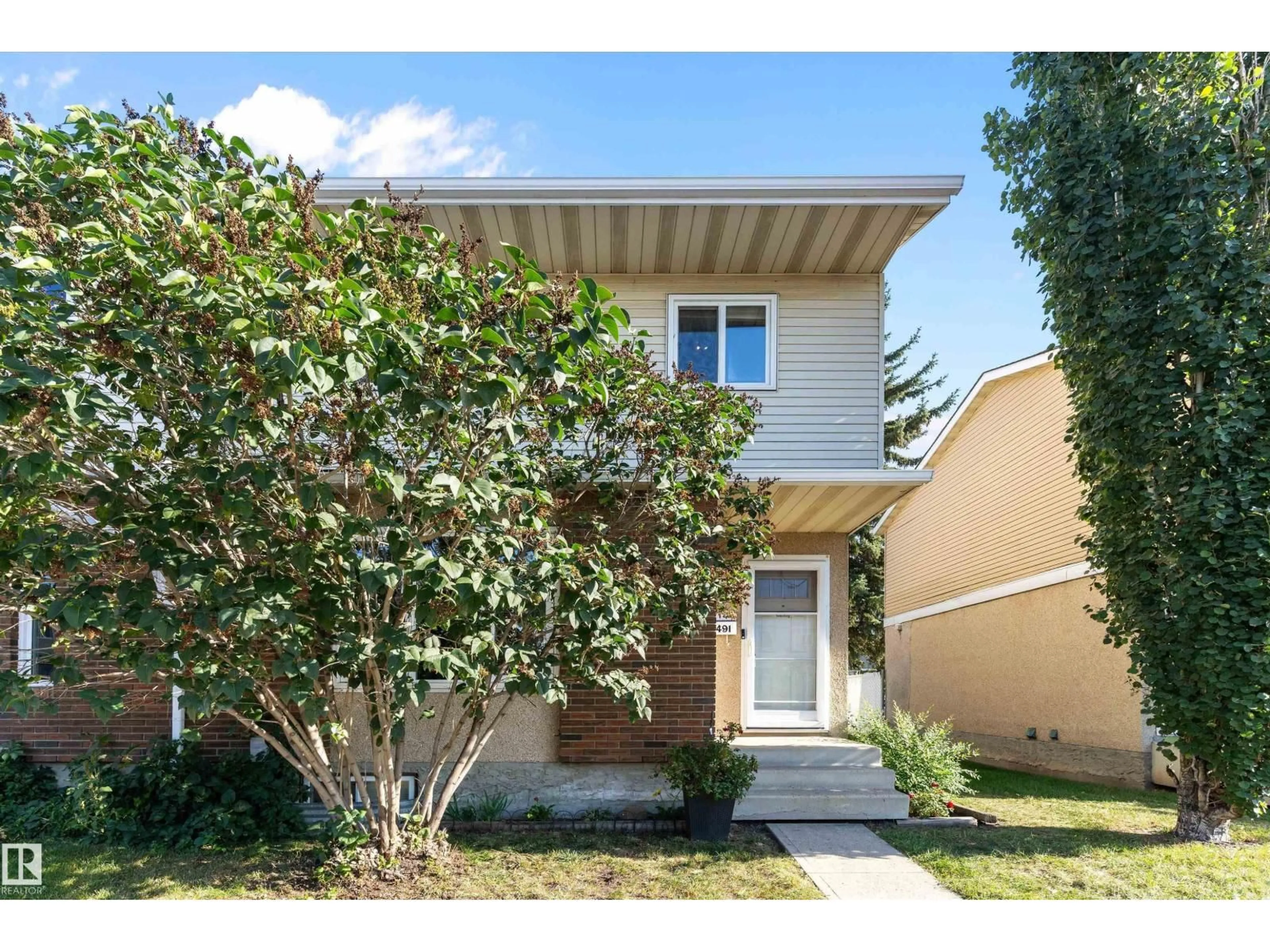 Unknown for NW - 16491 115 ST, Edmonton Alberta T5X5E8