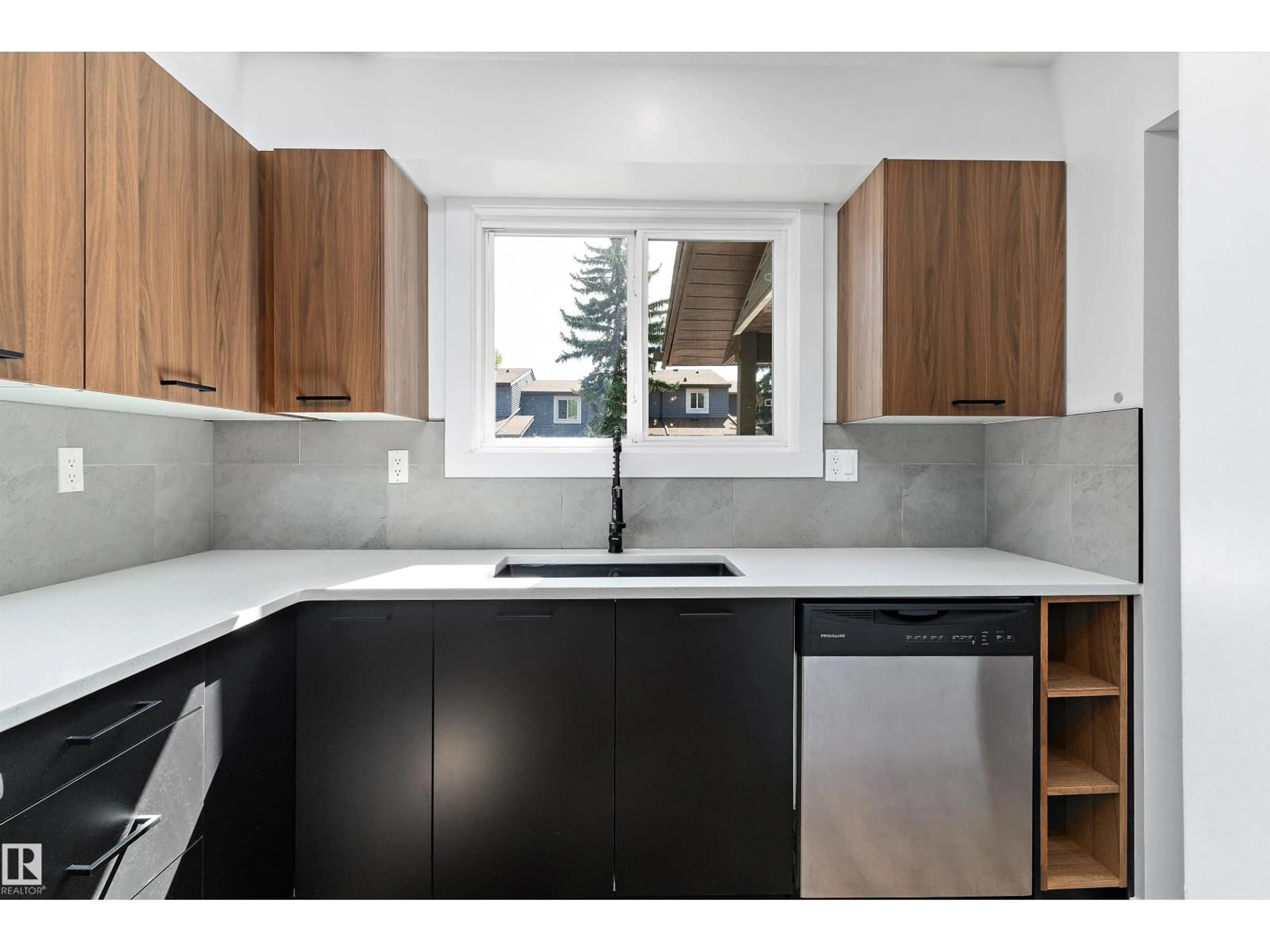 Unknown for #13 - 7604 29 AV, Edmonton Alberta T6K3Z2