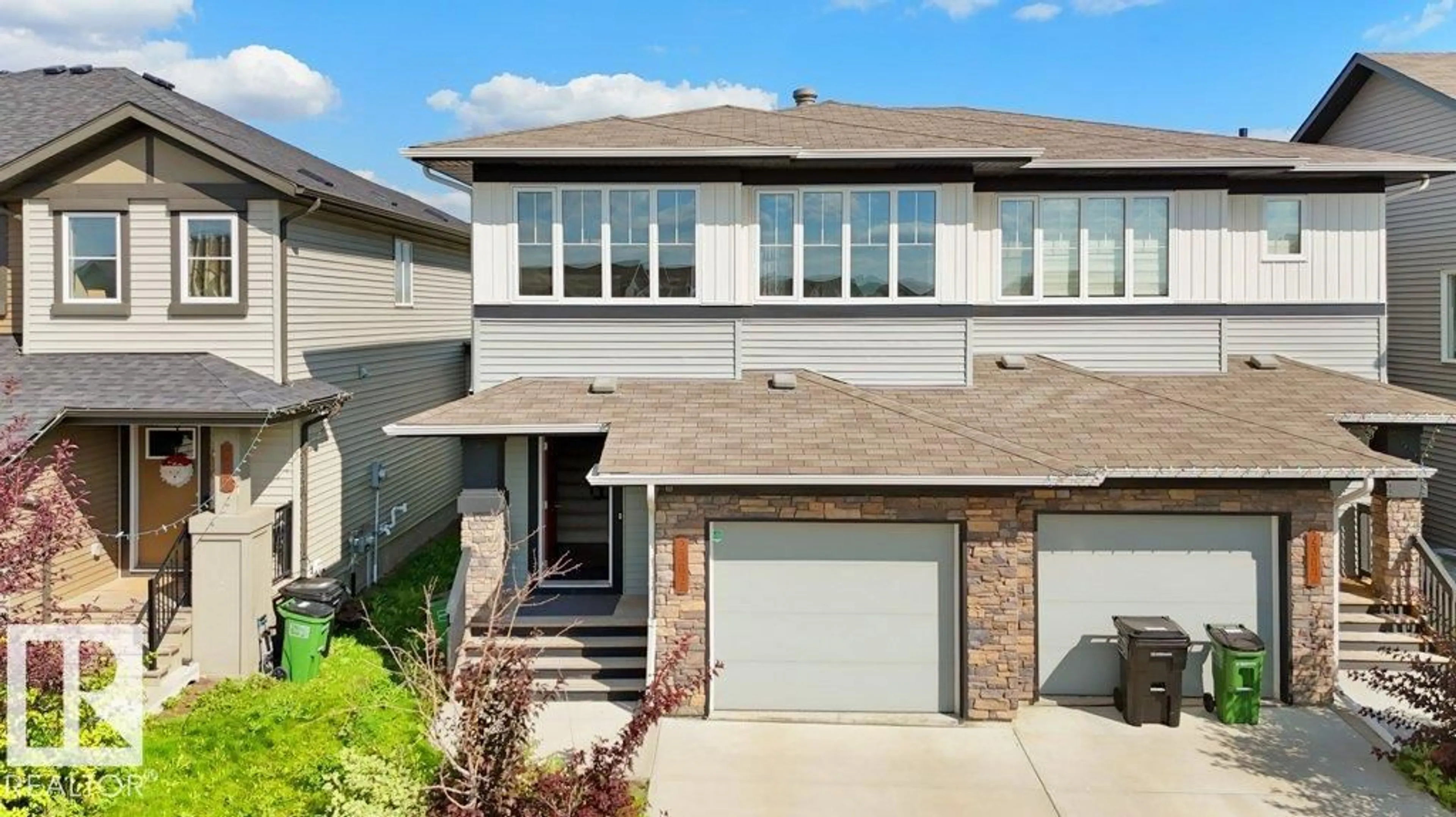 Home with vinyl exterior material, street for 2302 CASEY CR, Edmonton Alberta T6W3M8