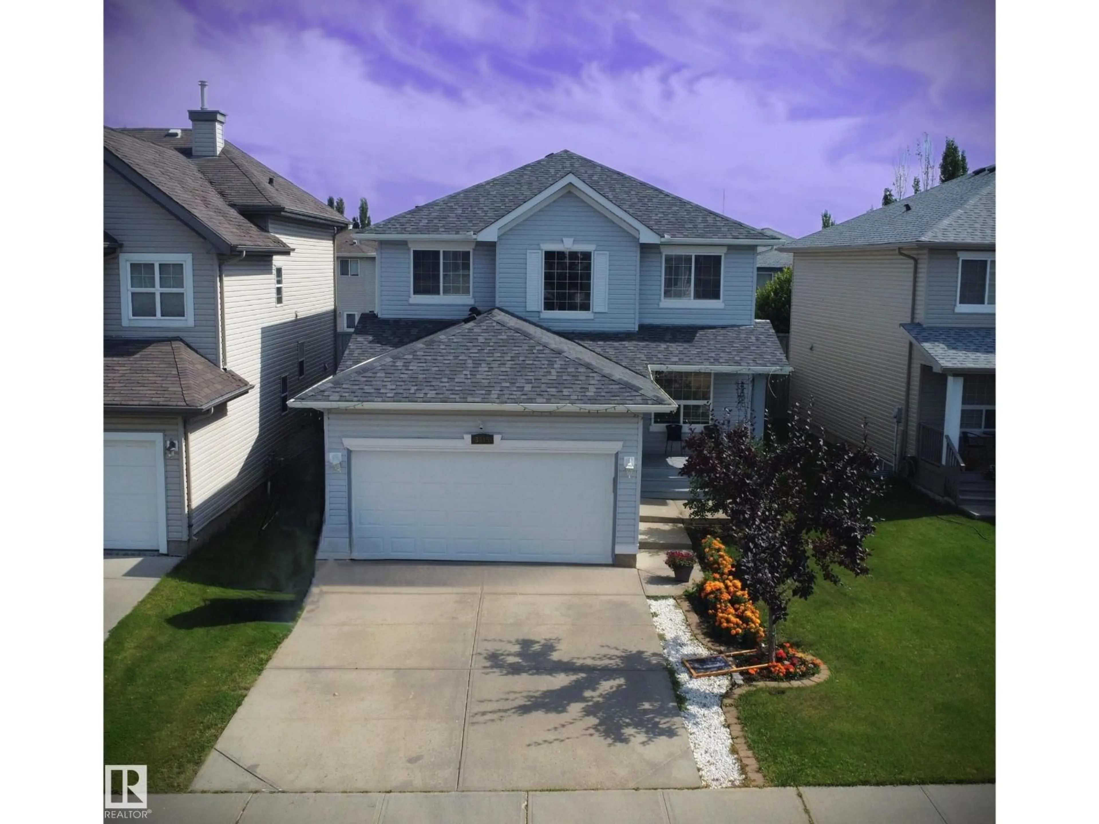 A pic from outside/outdoor area/front of a property/back of a property/a pic from drone, street for NW - 3415 25 ST, Edmonton Alberta T6T0B1