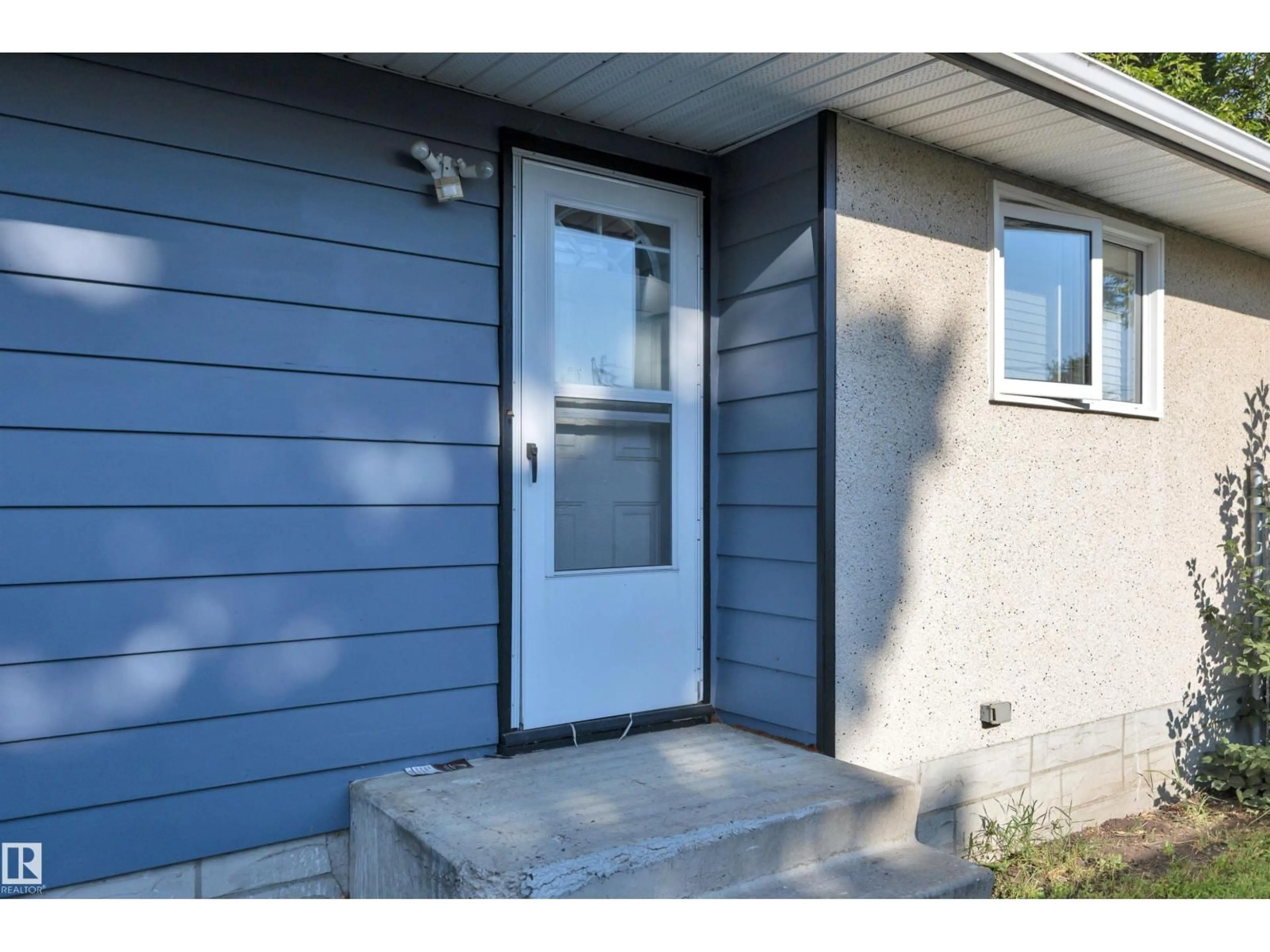 Unknown for 2 CAMELOT PL, Leduc Alberta T9E4C4