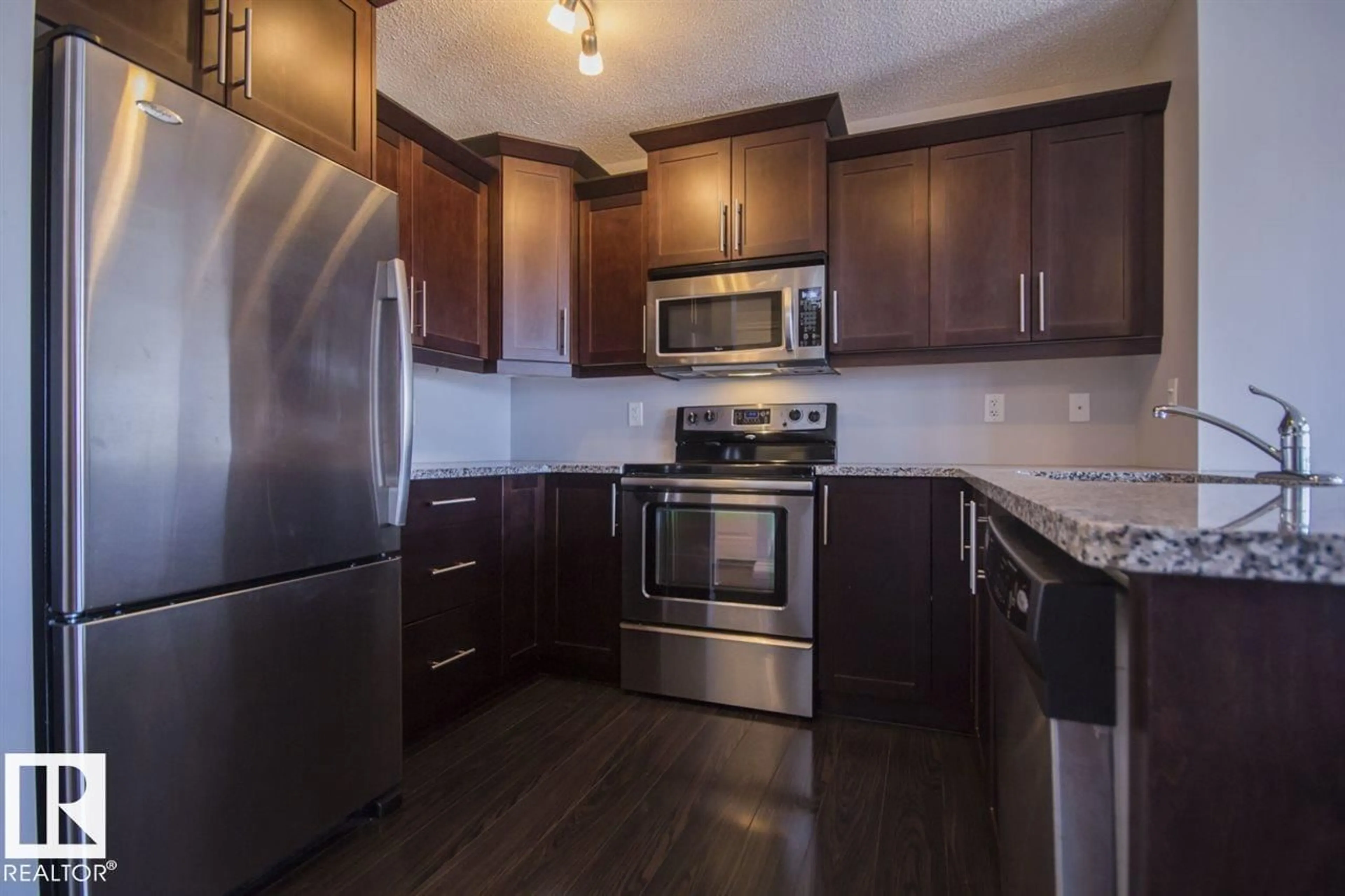 Standard kitchen, unknown for 1911 28 ST, Edmonton Alberta T6T0N5