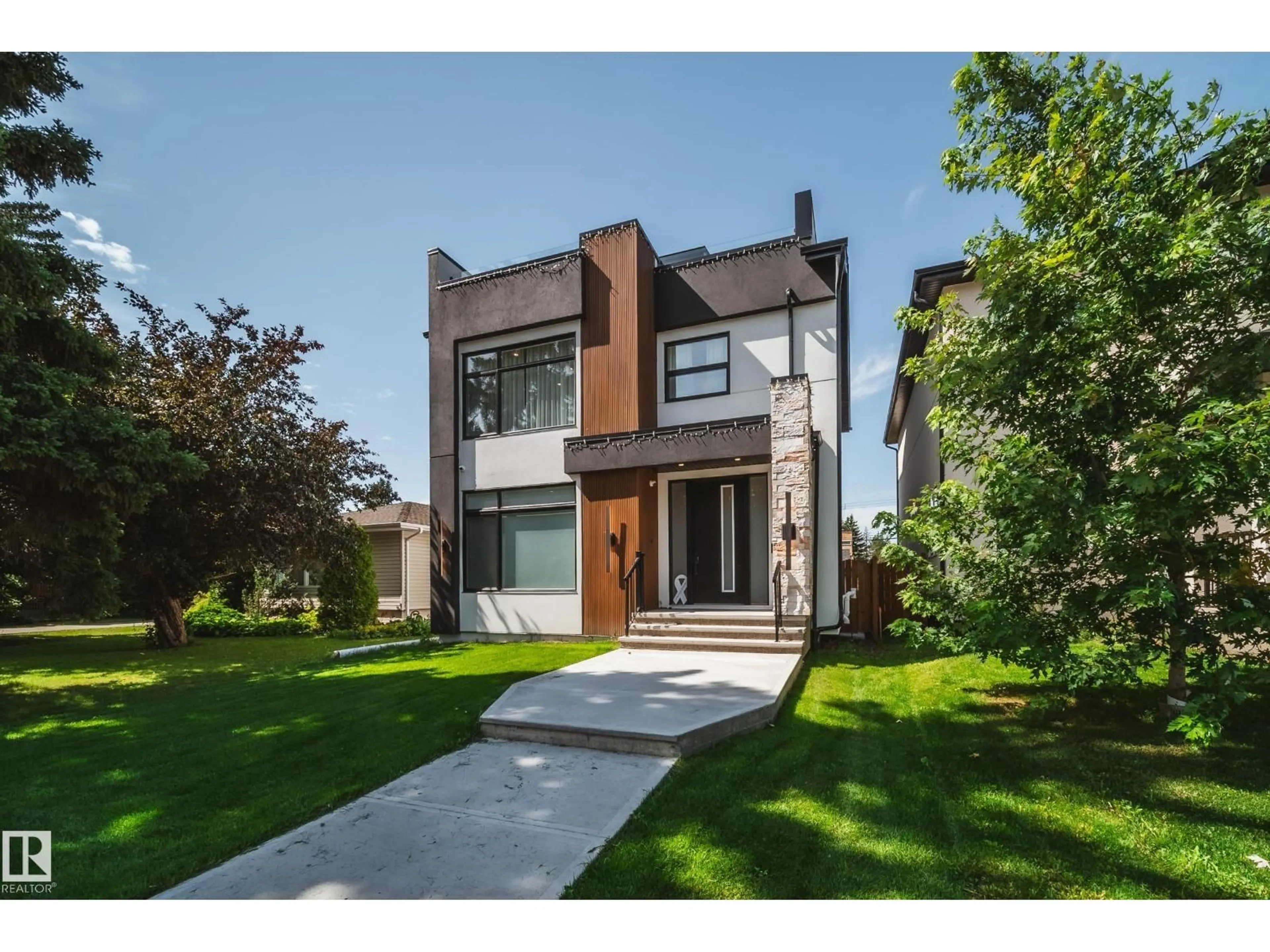 Home with brick exterior material, street for 7146 119 ST, Edmonton Alberta T6G1V6