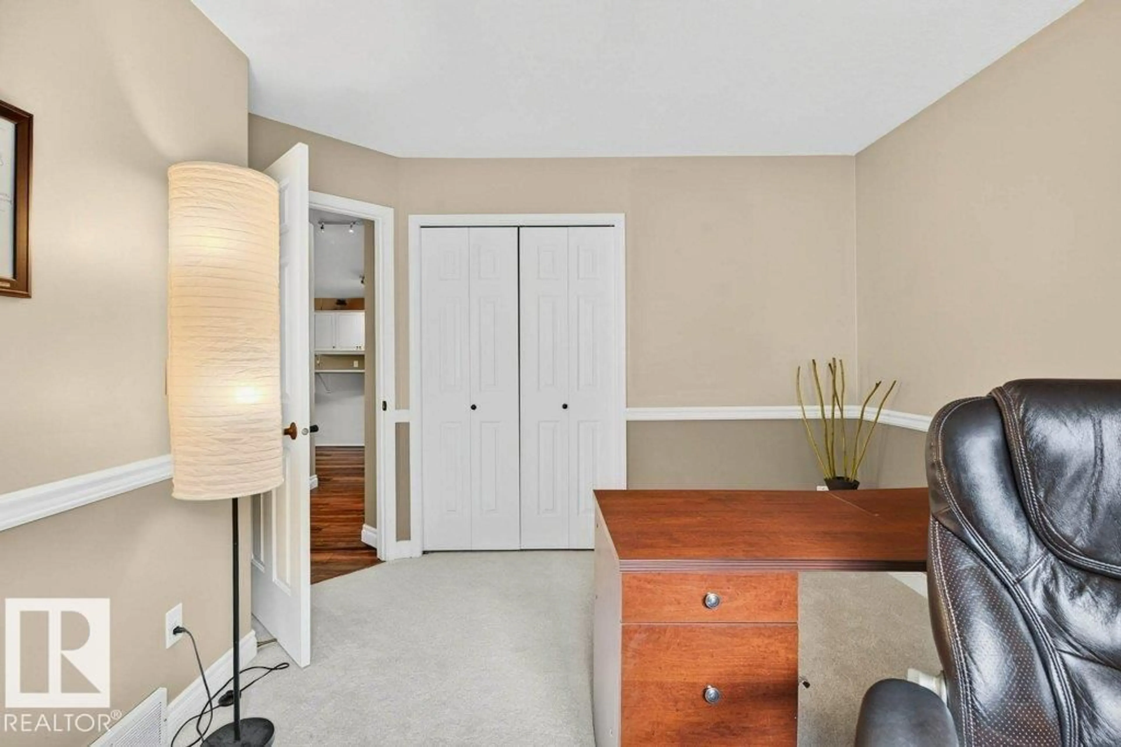 A pic of a room for 3812 42 ST, Edmonton Alberta T6L6Z6