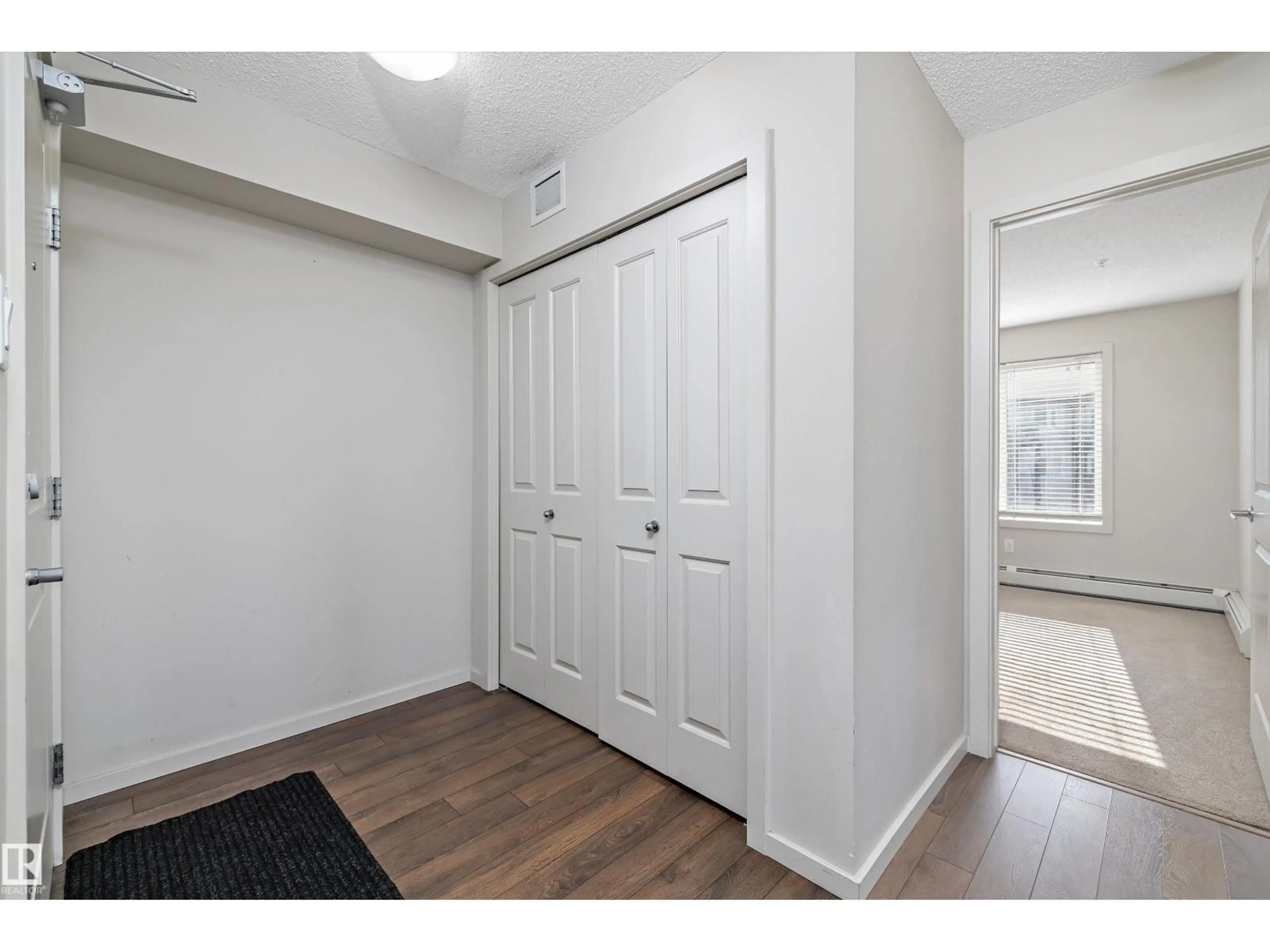 Unknown for #302 - 142 EBBERS BV, Edmonton Alberta T5Y3W2
