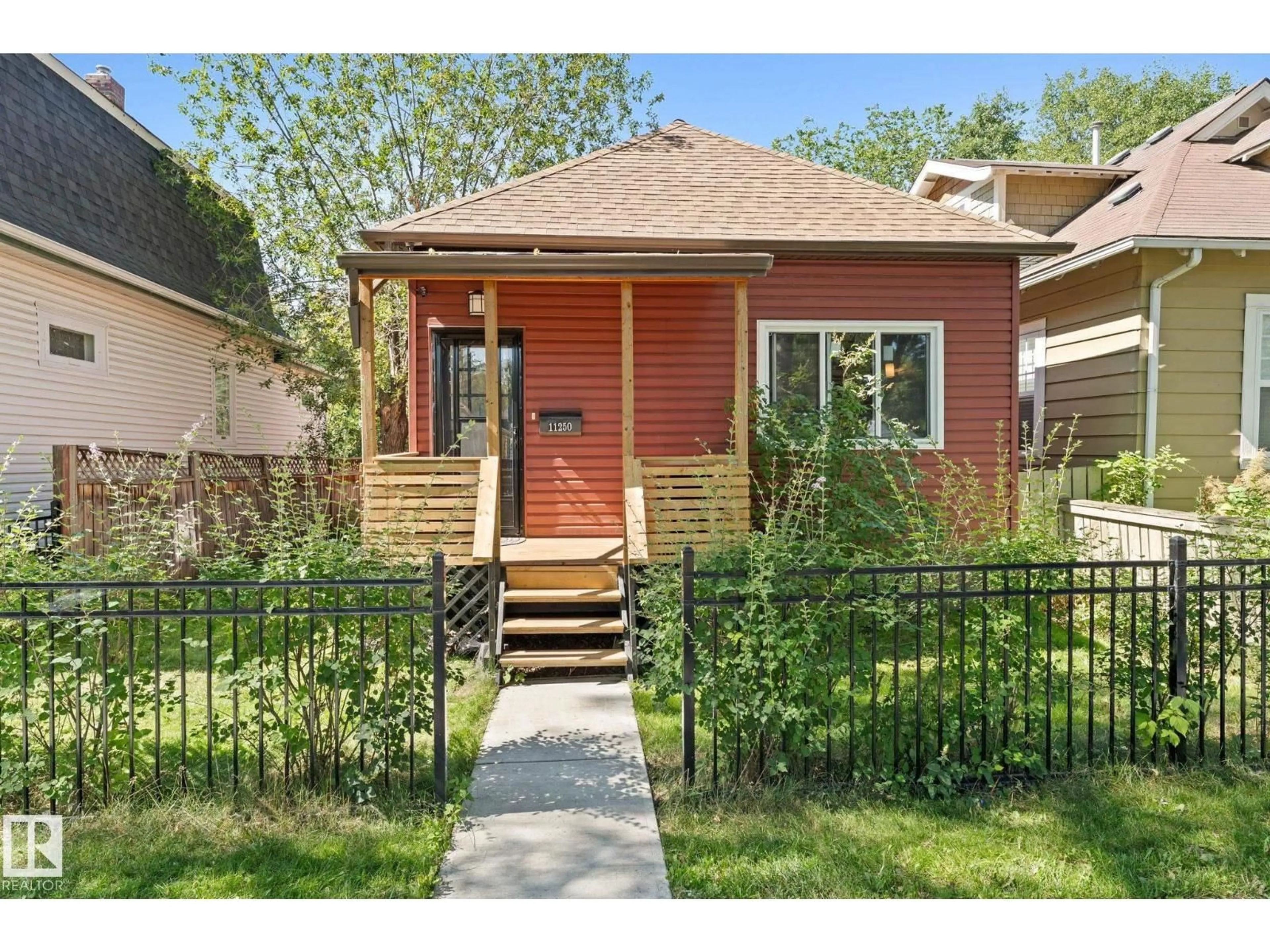 Unknown for 11250 92 ST, Edmonton Alberta T5G0Z1