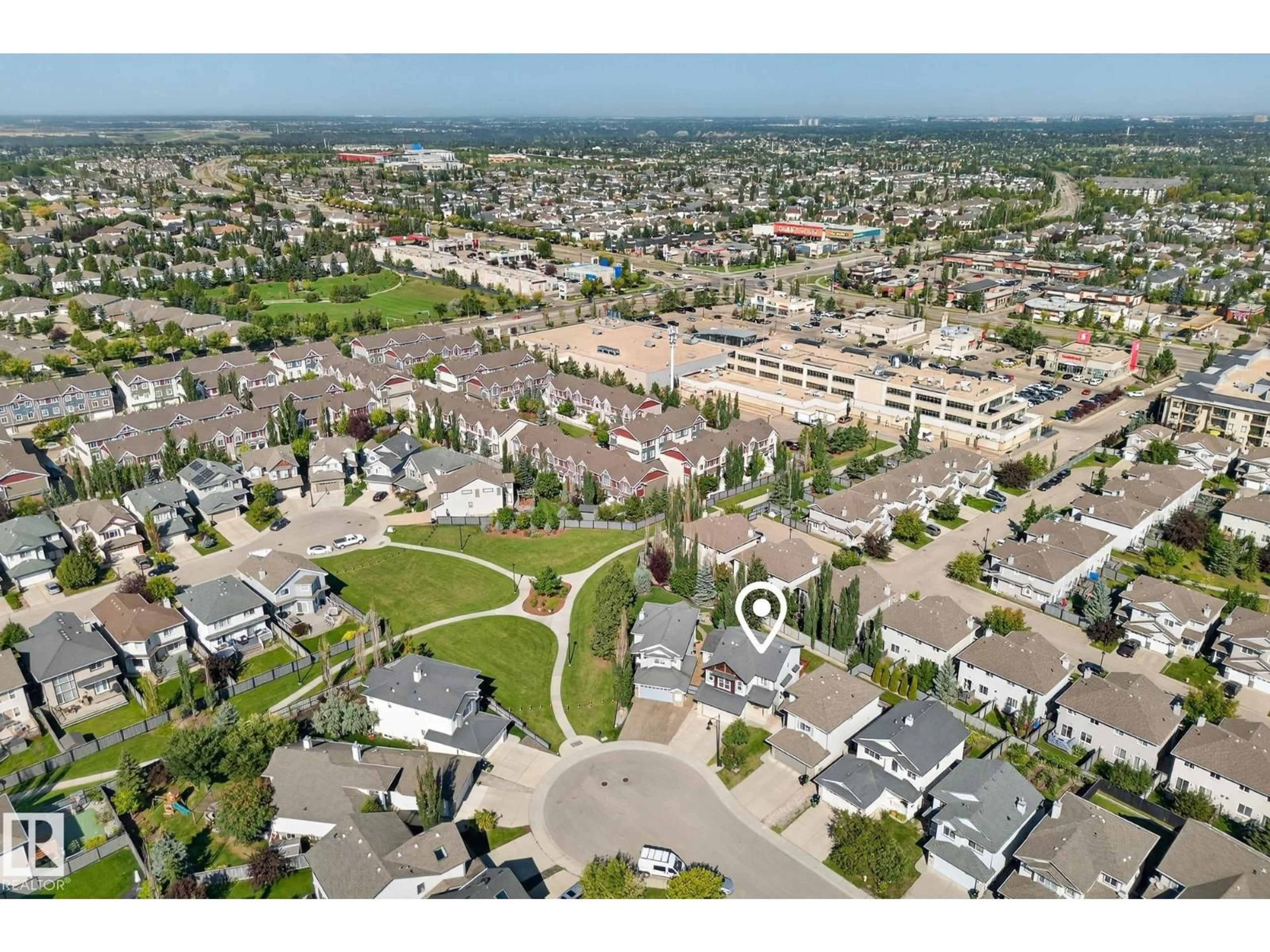 A pic from outside/outdoor area/front of a property/back of a property/a pic from drone, street for NW - 1026 MCKINNEY GR, Edmonton Alberta T6R3S4