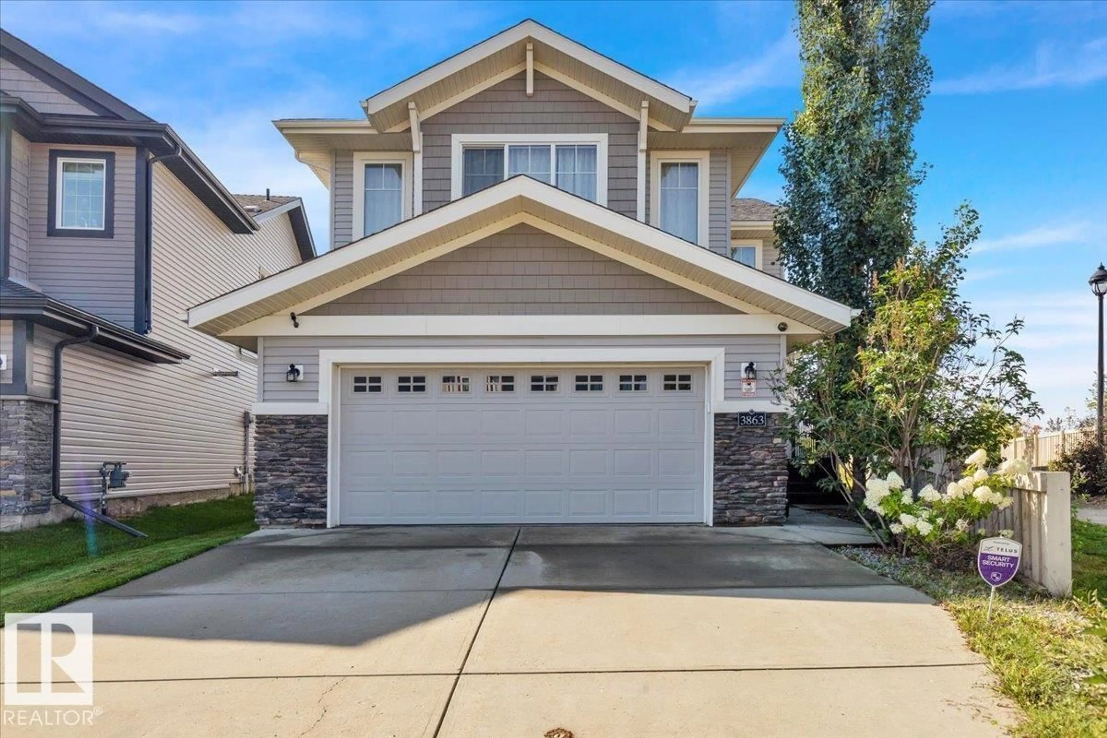 Home with vinyl exterior material, street for 3863 AGAR GREEN GR SW, Edmonton Alberta T6W0W9