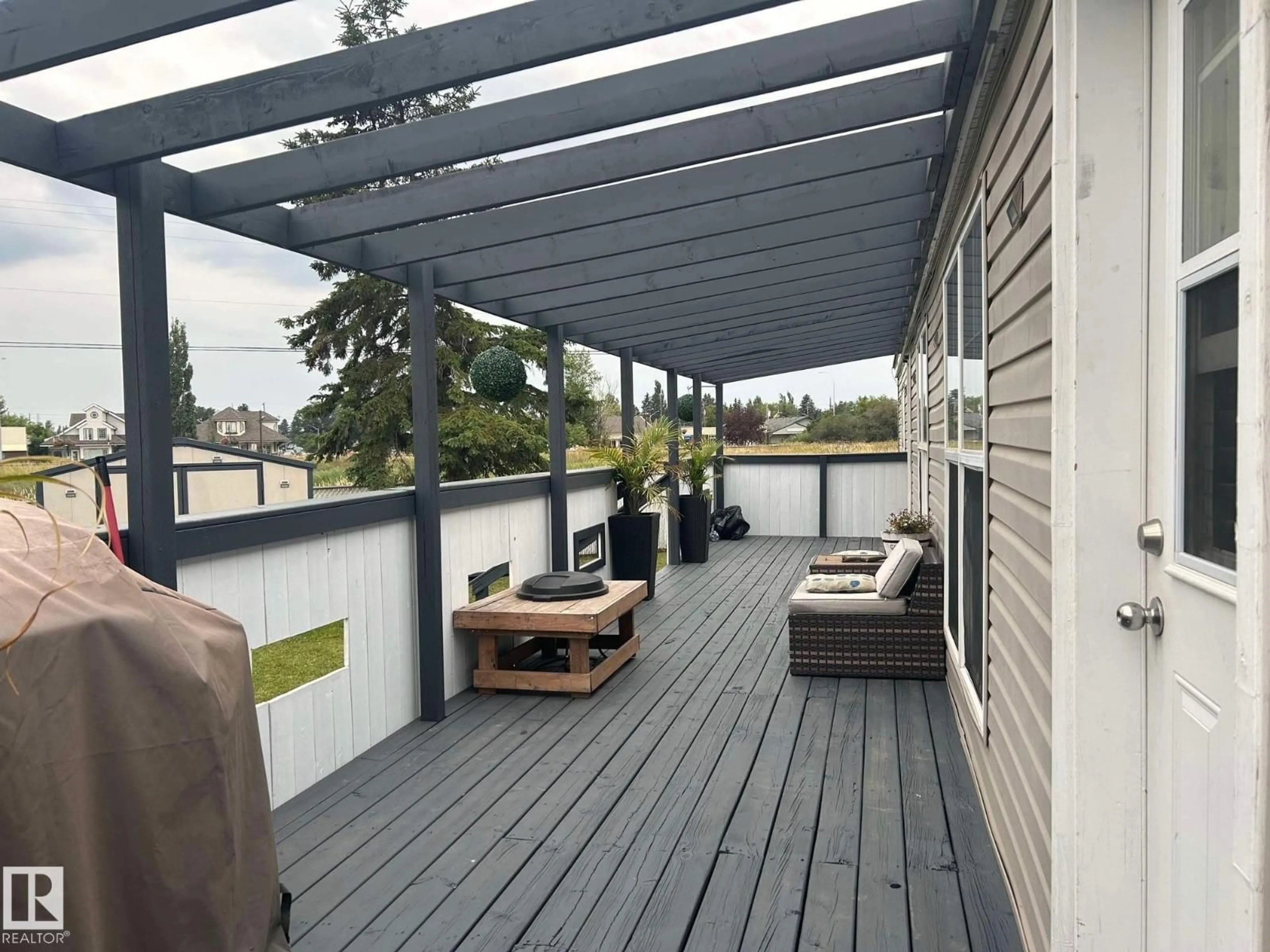 Patio, street for #91 - 4819 51 AV, Millet Alberta T0C1Z0
