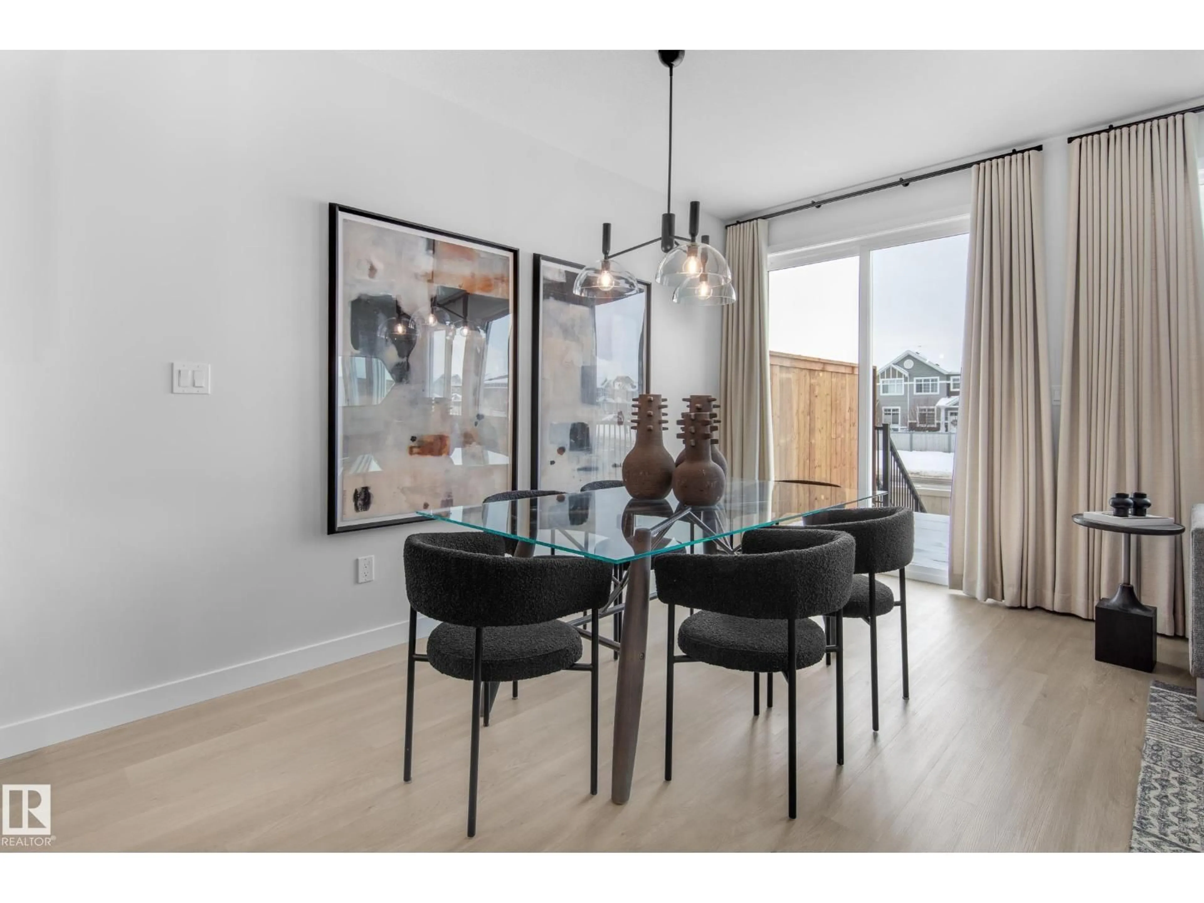 Dining room, unknown for 3743 ERLANGER DR, Edmonton Alberta T6M1R9