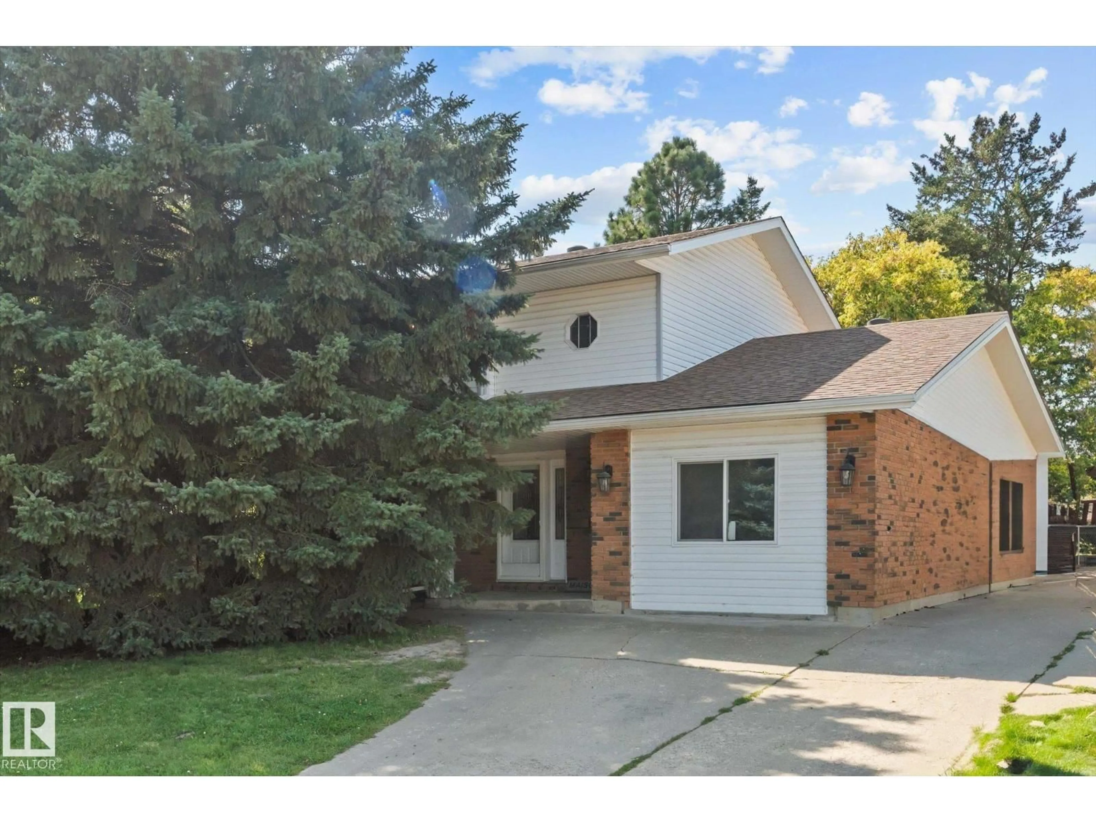 Home with brick exterior material, street for 78 UMBACH RD, Stony Plain Alberta T7Z1H2