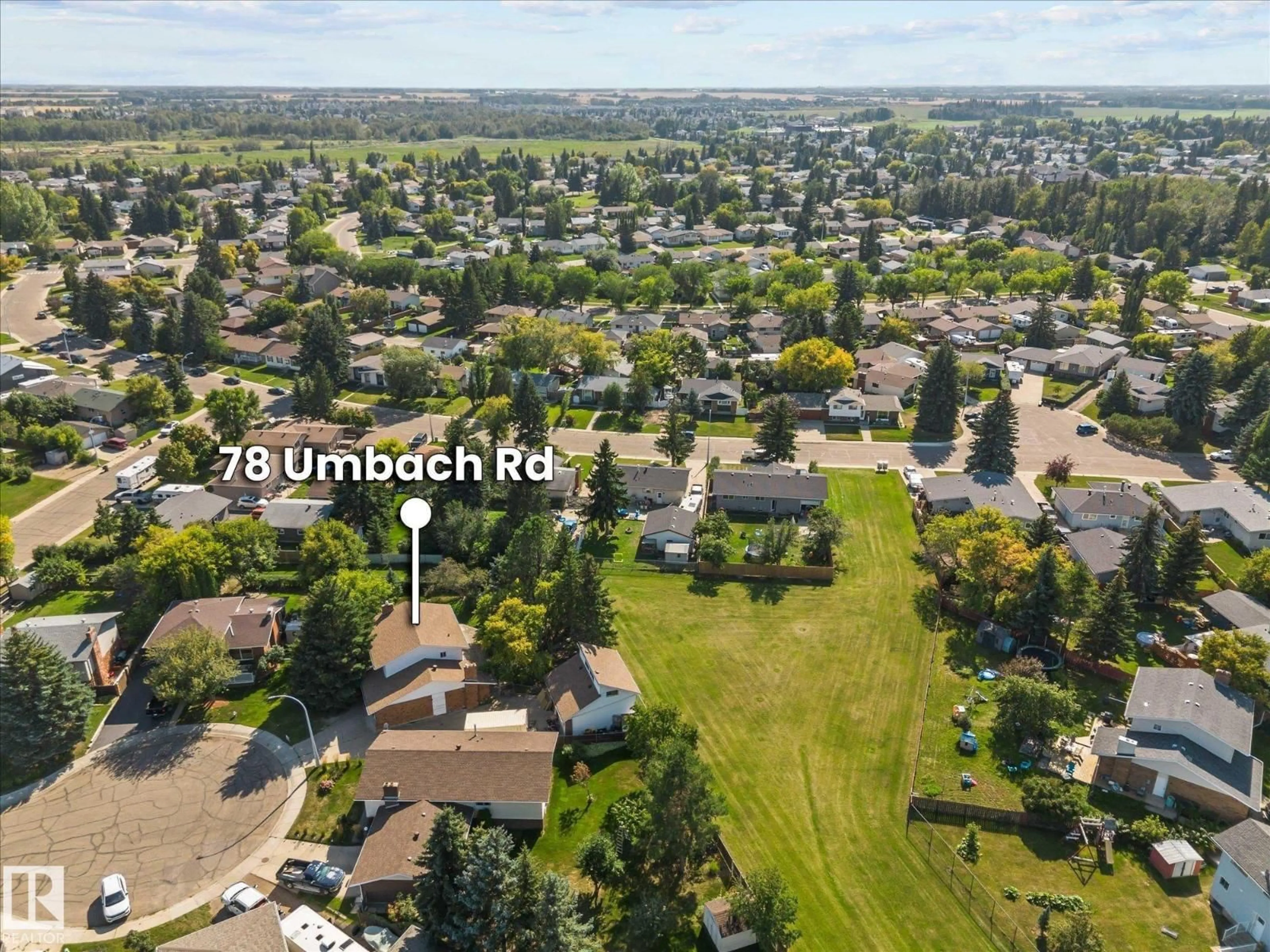 A pic from outside/outdoor area/front of a property/back of a property/a pic from drone, street for 78 UMBACH RD, Stony Plain Alberta T7Z1H2