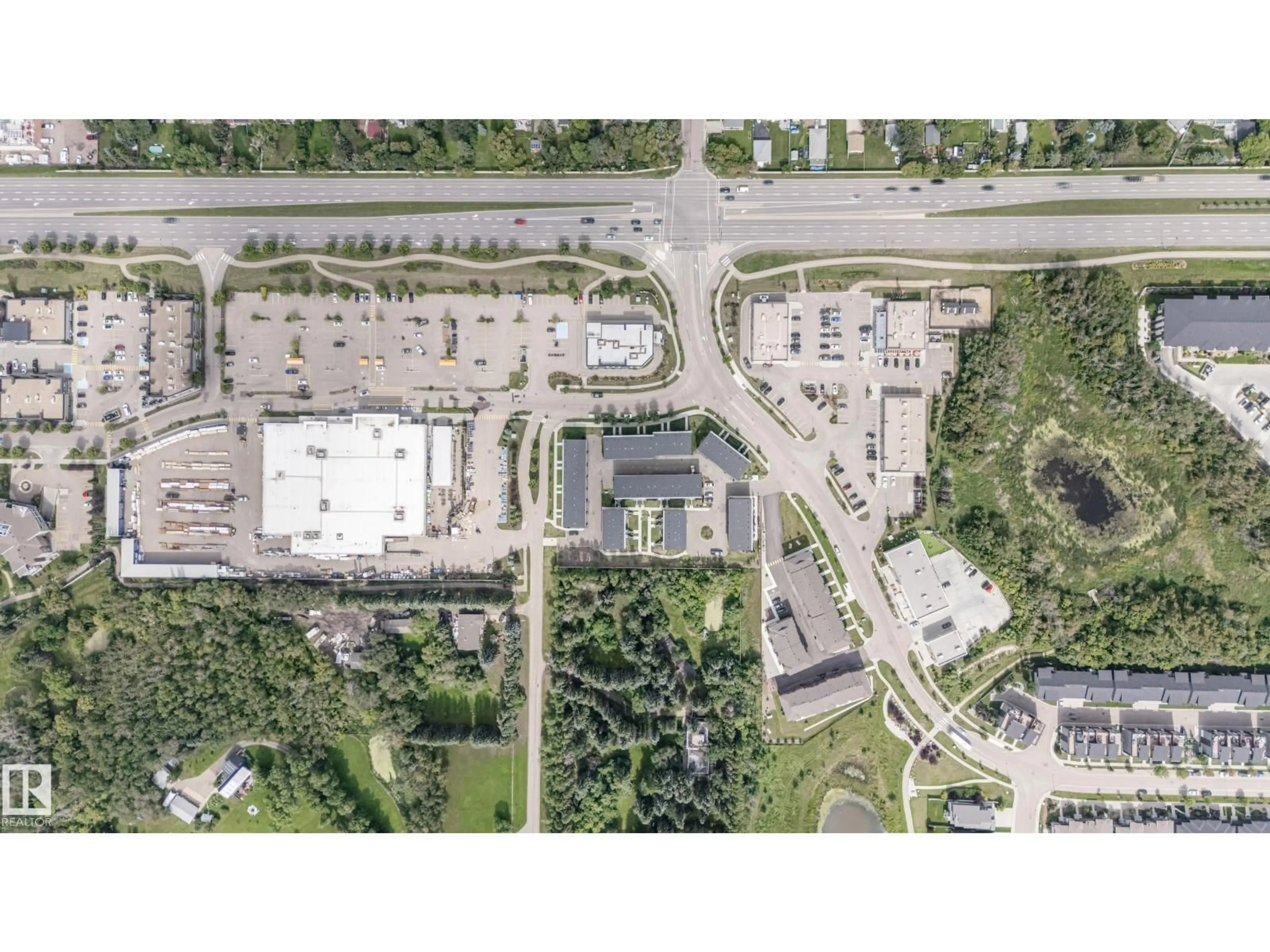 A pic from outside/outdoor area/front of a property/back of a property/a pic from drone, street for 10 - 42 SALISBURY WAY, Sherwood Park Alberta T8B0B1