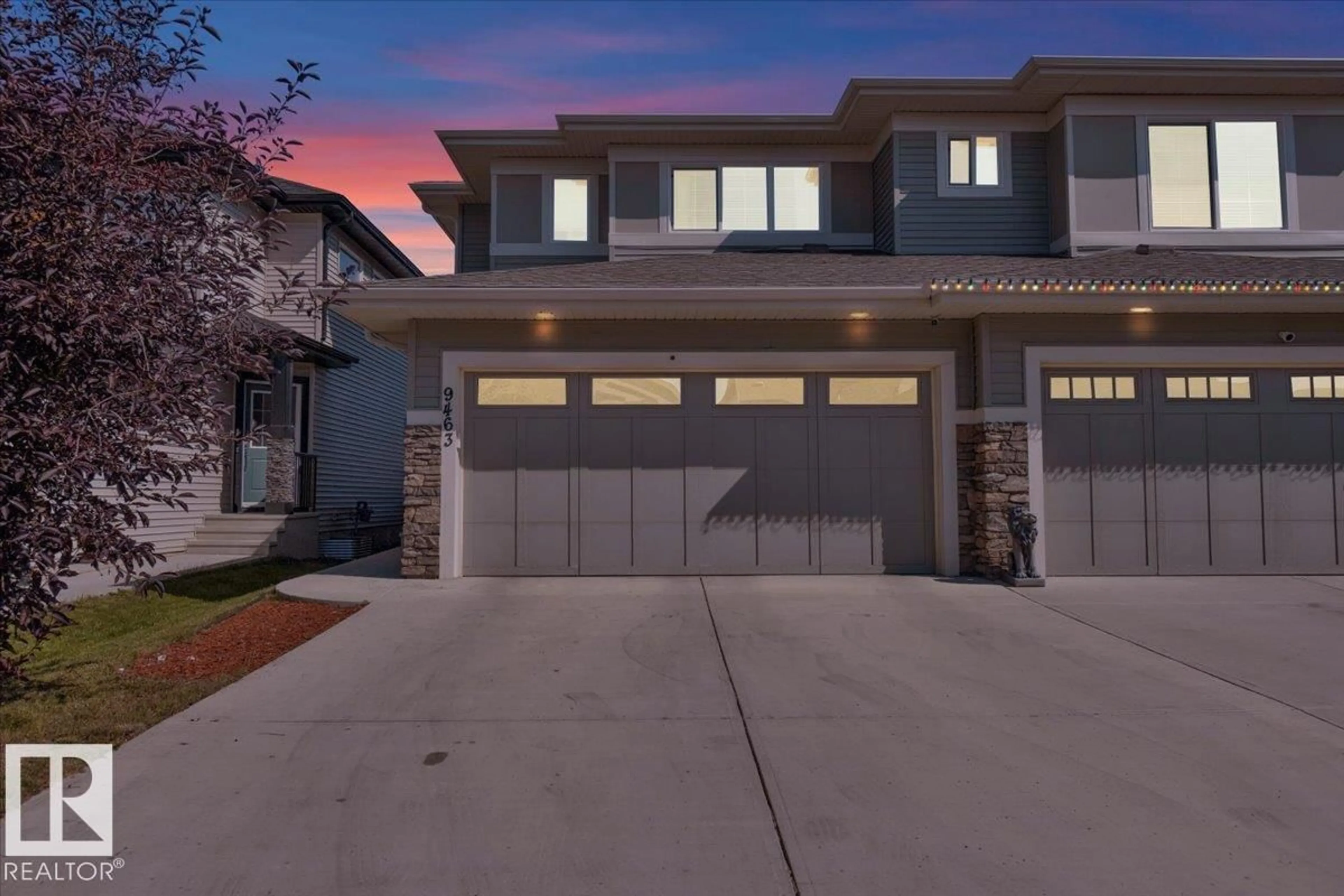Unknown for NW - 9463 209 ST, Edmonton Alberta T5T7J5