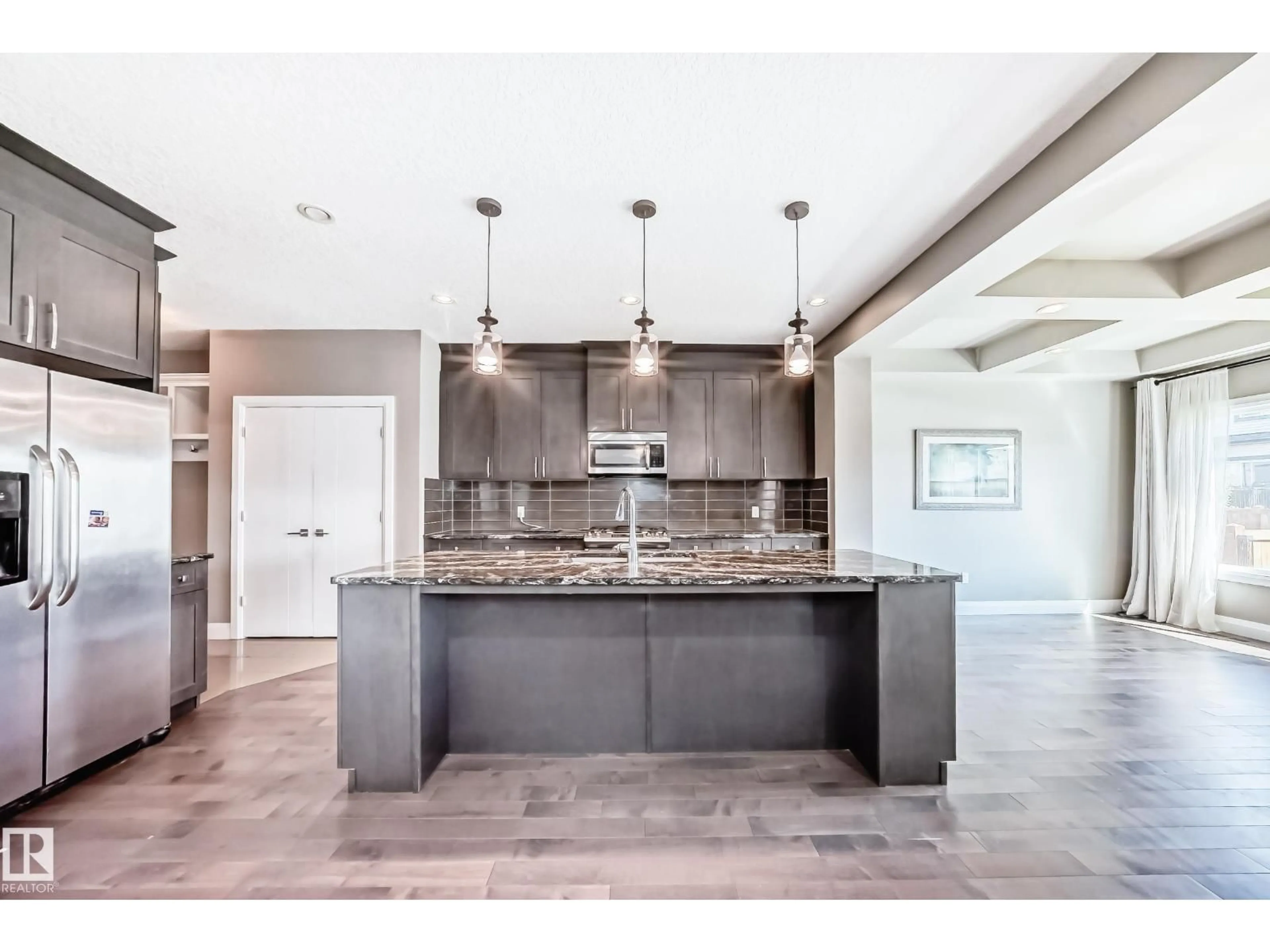 Open concept kitchen, ceramic/tile floor for 4155 CHARLES LINK LI SW, Edmonton Alberta T6W3H1