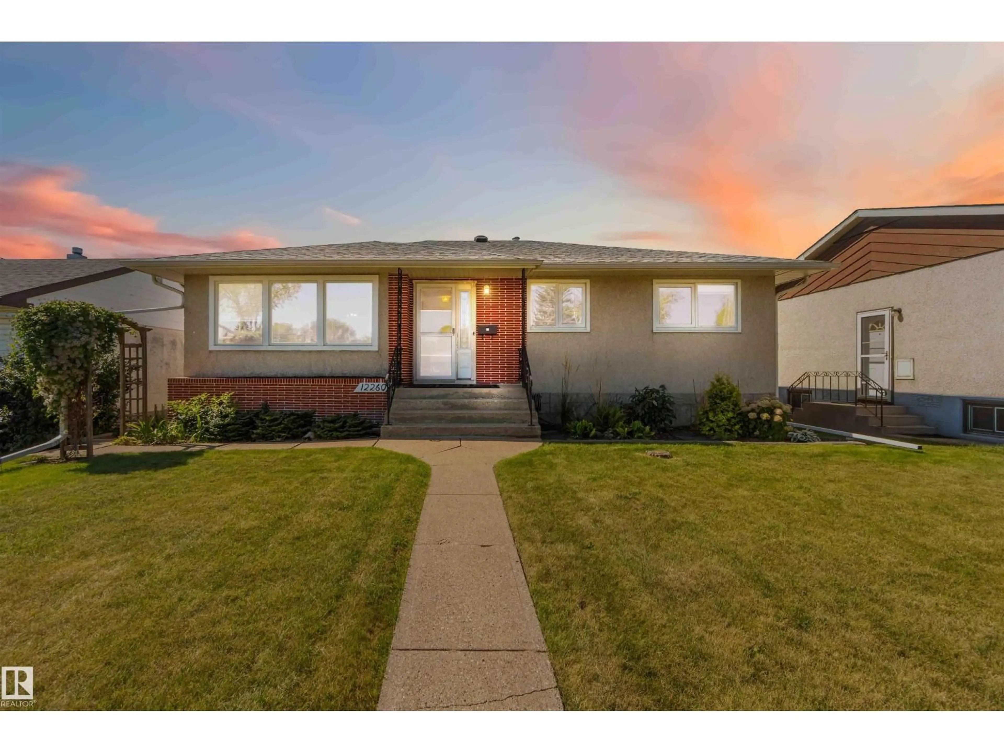 Unknown for 12260 ST.ALBERT TR, Edmonton Alberta T5L4G6