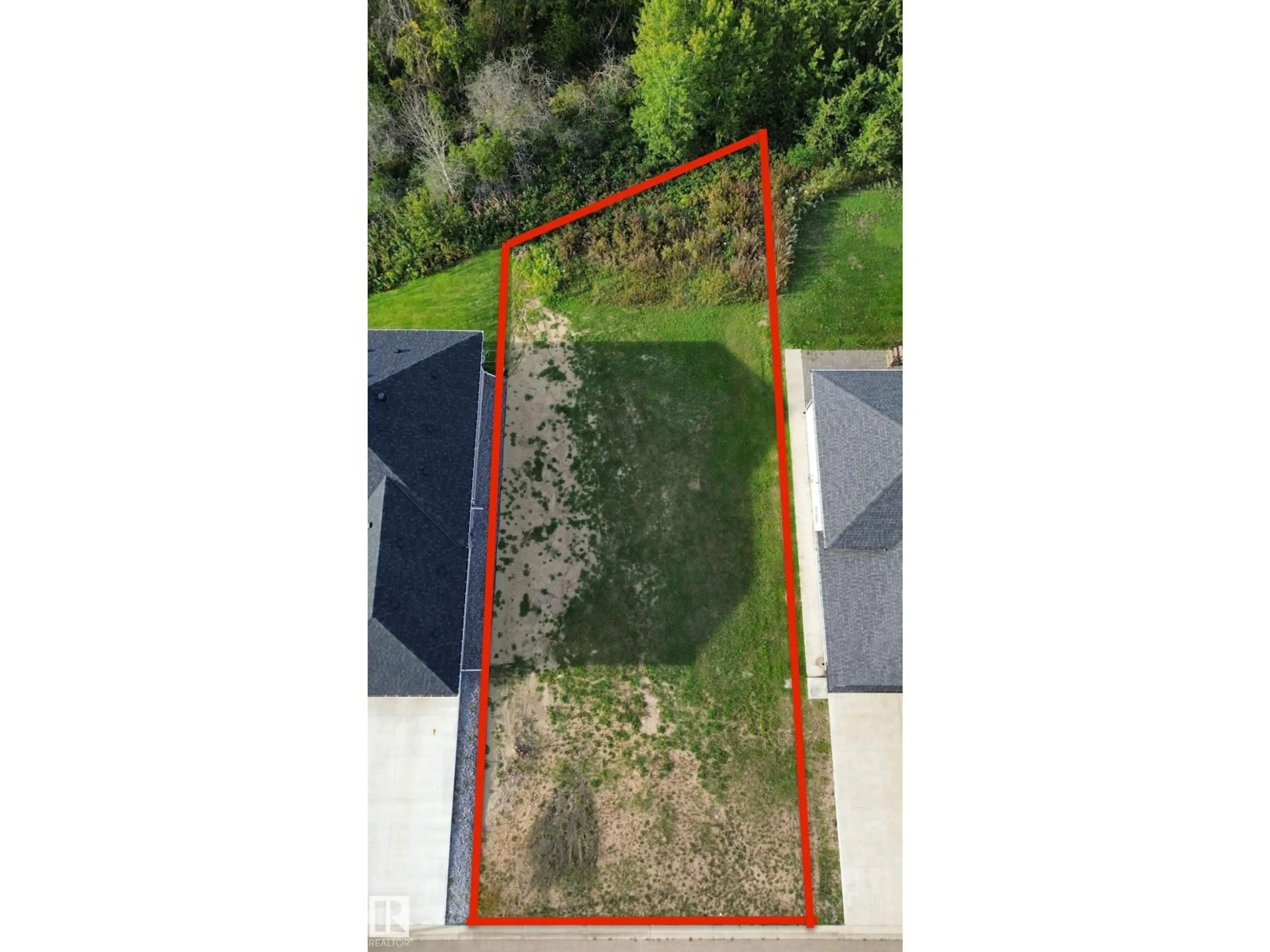 A pic from outside/outdoor area/front of a property/back of a property/a pic from drone, water/lake/river/ocean view for 4504 56 AVE, Smoky Lake Town Alberta T0A3C0
