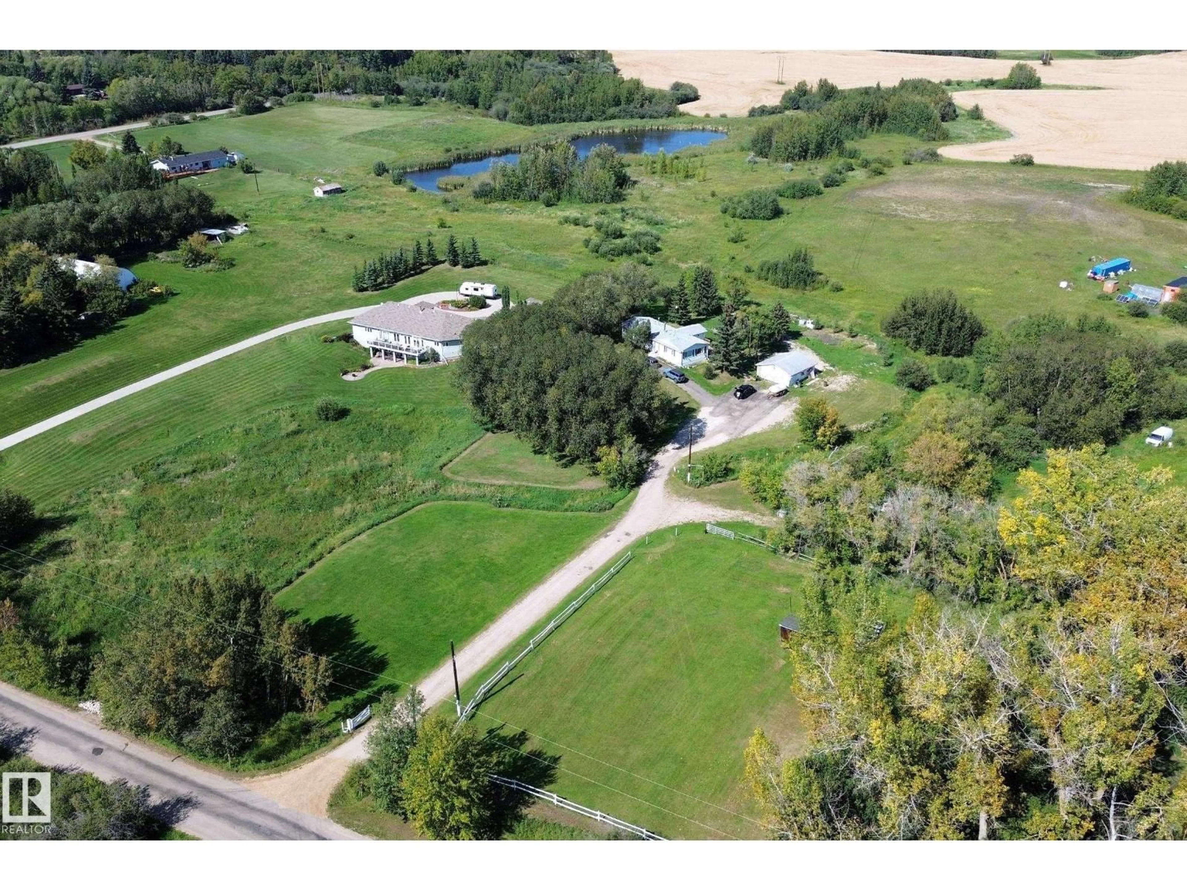 A pic from outside/outdoor area/front of a property/back of a property/a pic from drone, water/lake/river/ocean view for 3054 28 AV, Edmonton Alberta T6X1A5