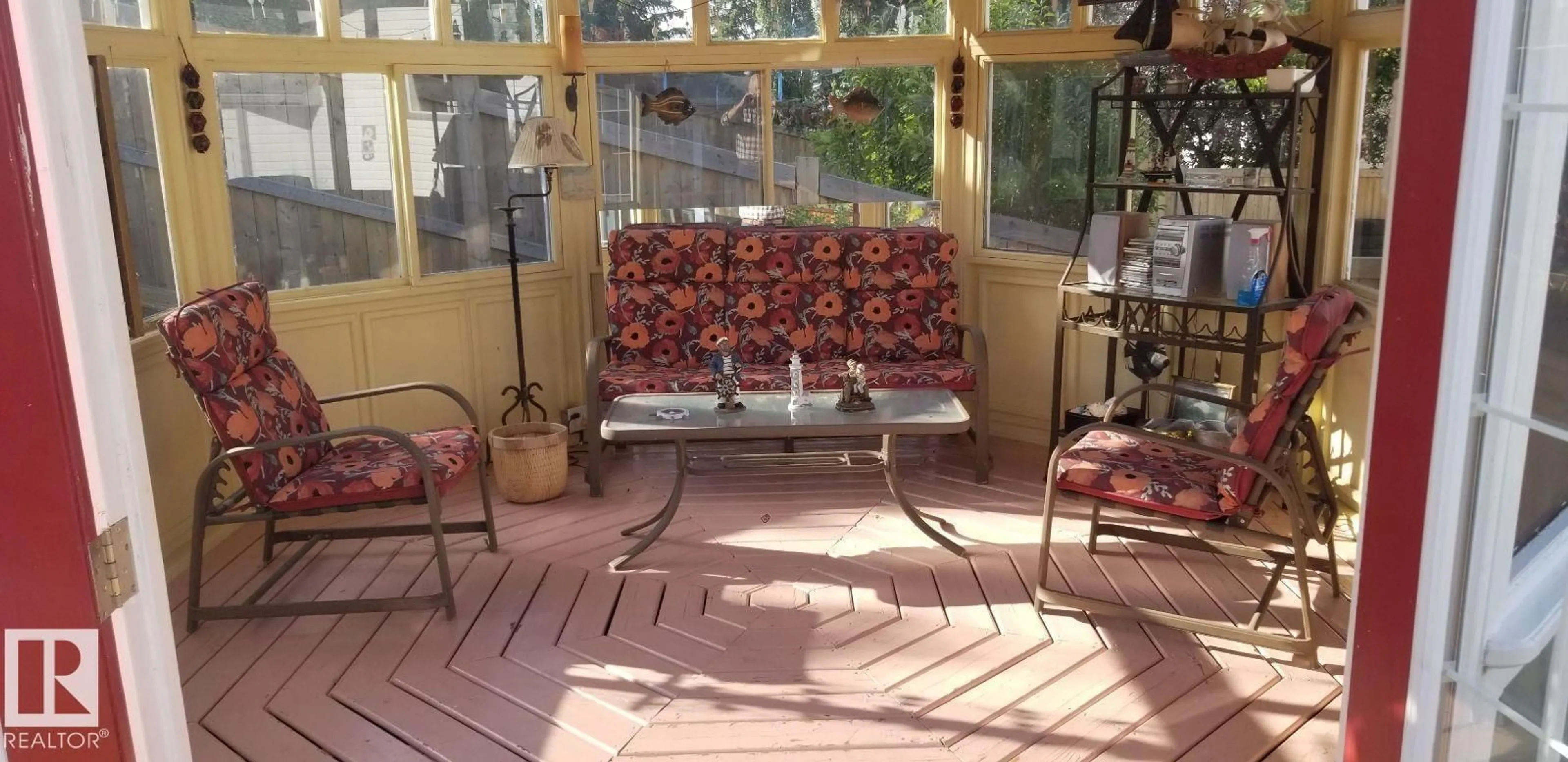 Patio, street for 4411 42 ST, Beaumont Alberta T0C0H0