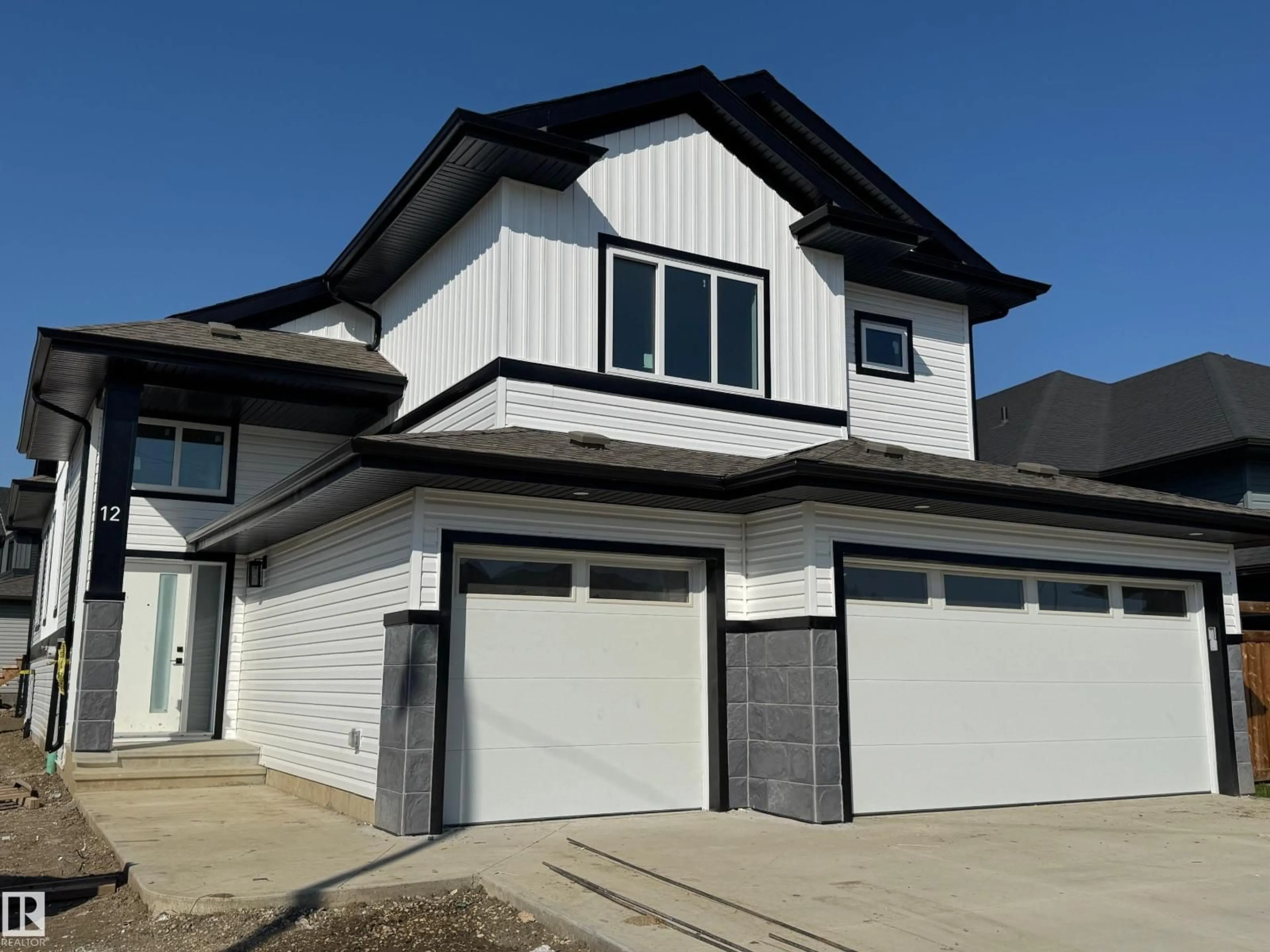 Home with vinyl exterior material, street for 12 SOUTHBRIDGE CR, Calmar Alberta T0C0V0