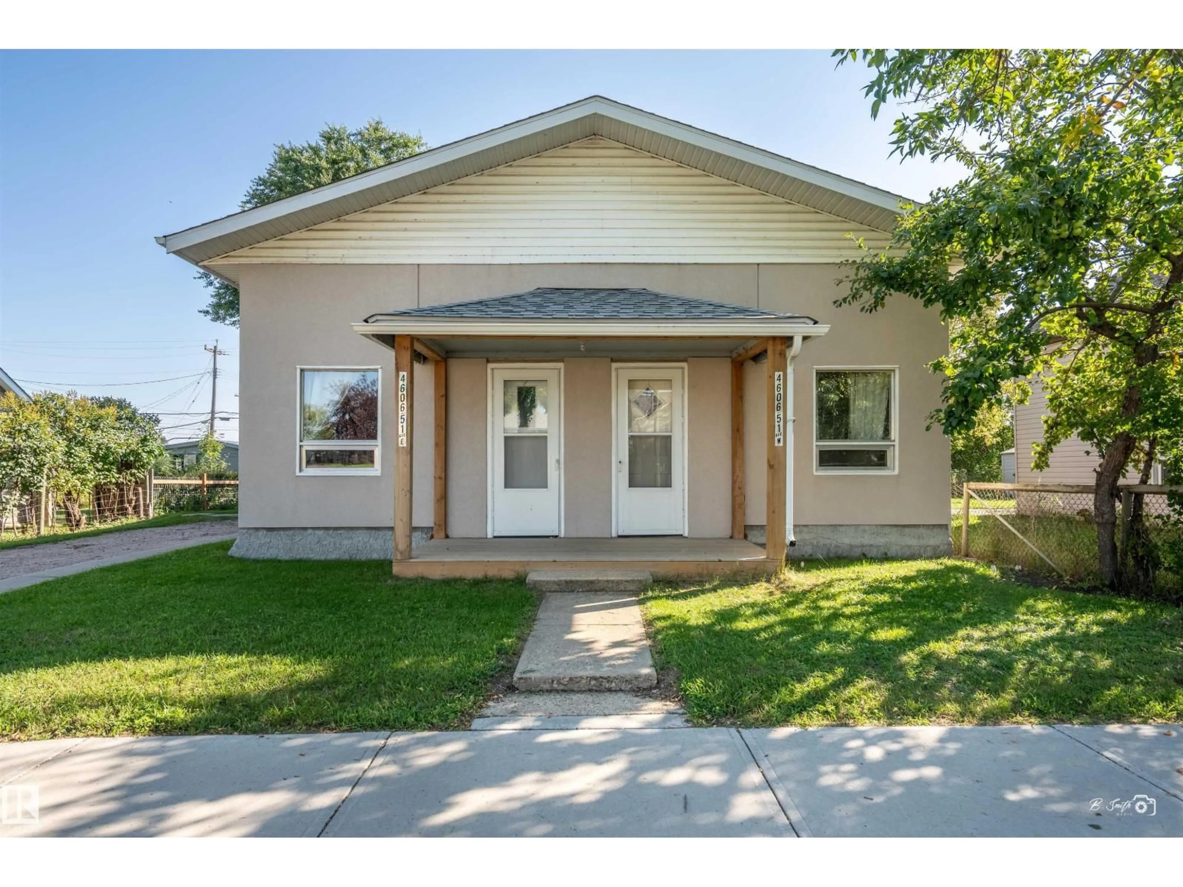 Home with vinyl exterior material, street for 4606 51 AVE, Bonnyville Town Alberta T9N2G4