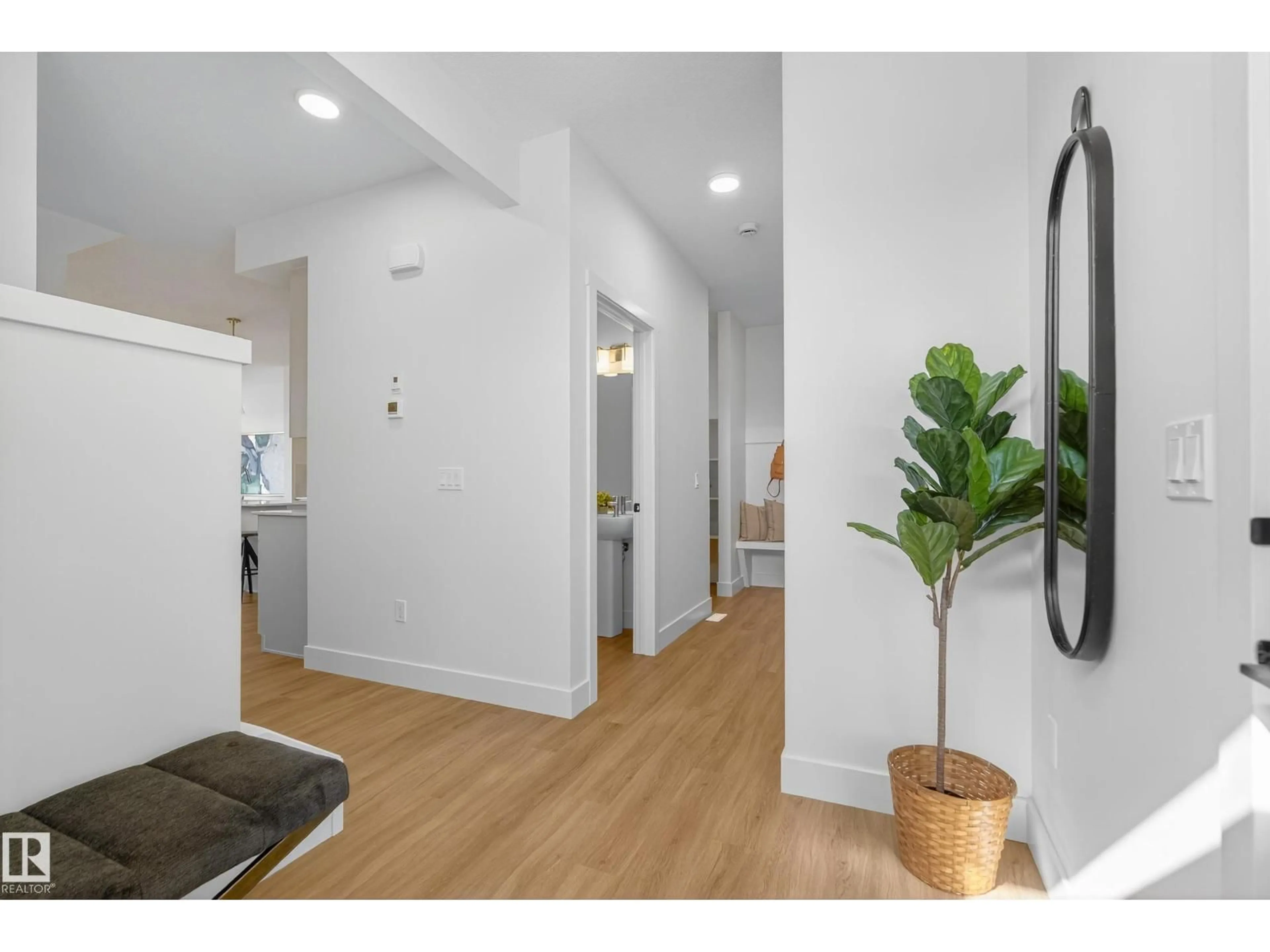 Indoor entryway for 2 BRICKYARD WY, Stony Plain Alberta T7Z0A0