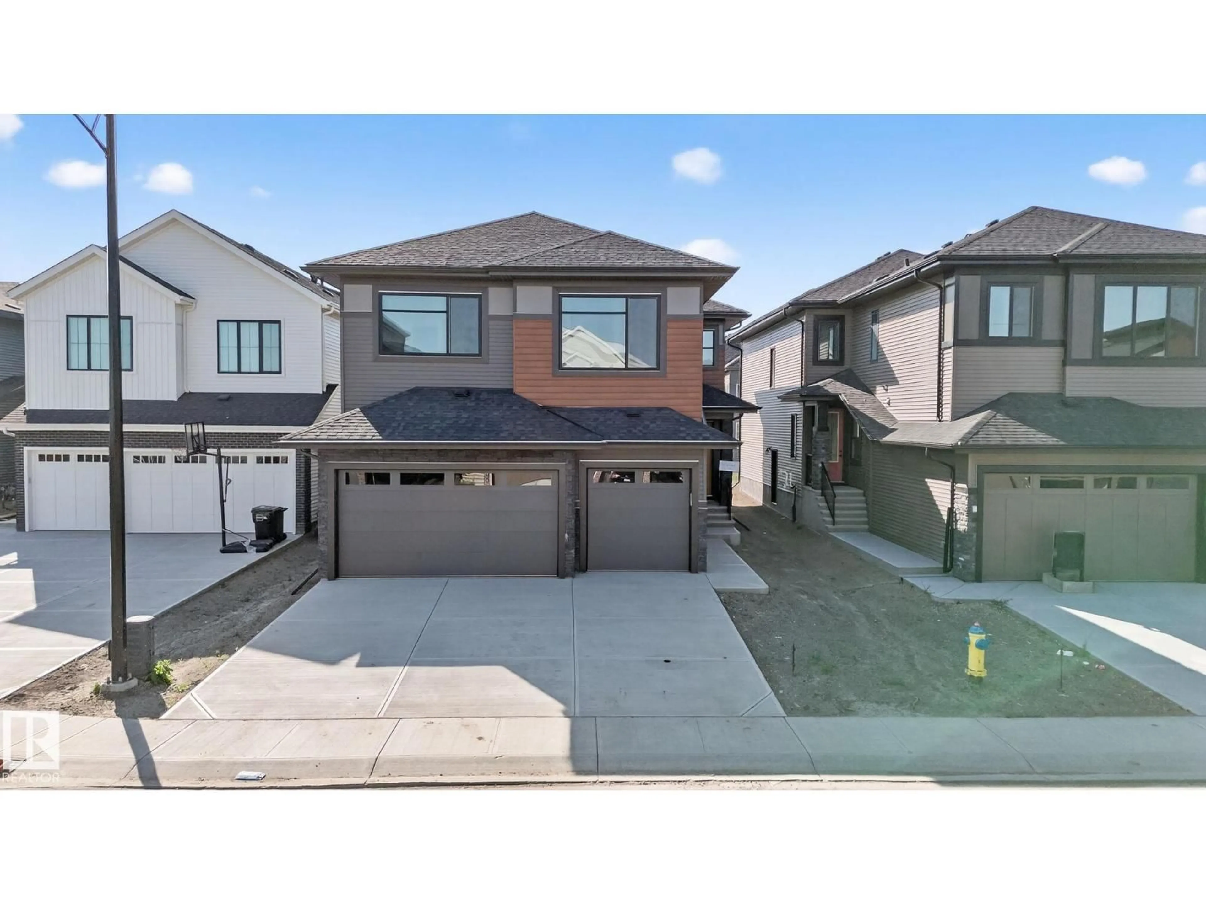 A pic from outside/outdoor area/front of a property/back of a property/a pic from drone, street for NW - 17116 2 ST, Edmonton Alberta T5Y4G5