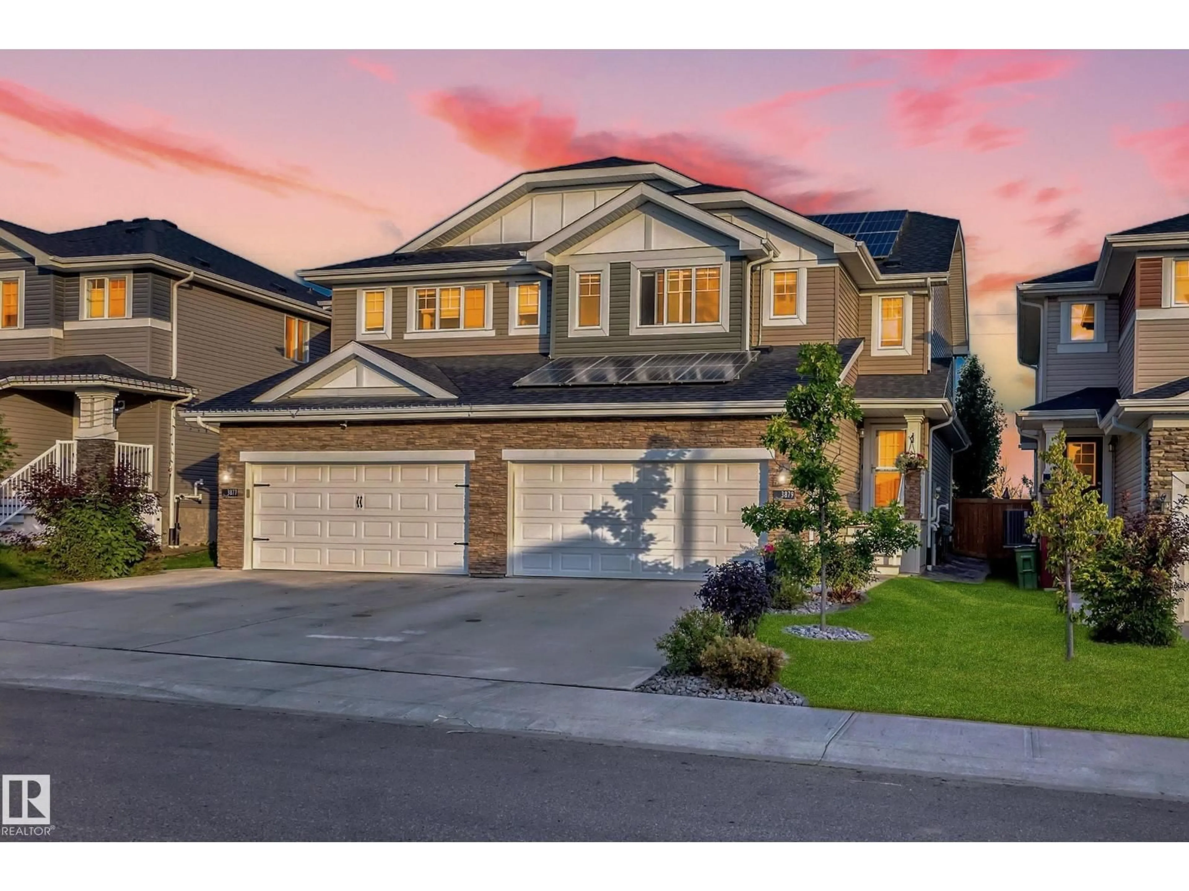 Home with vinyl exterior material, street for 3879 ROBINS CR, Edmonton Alberta T5S0M8