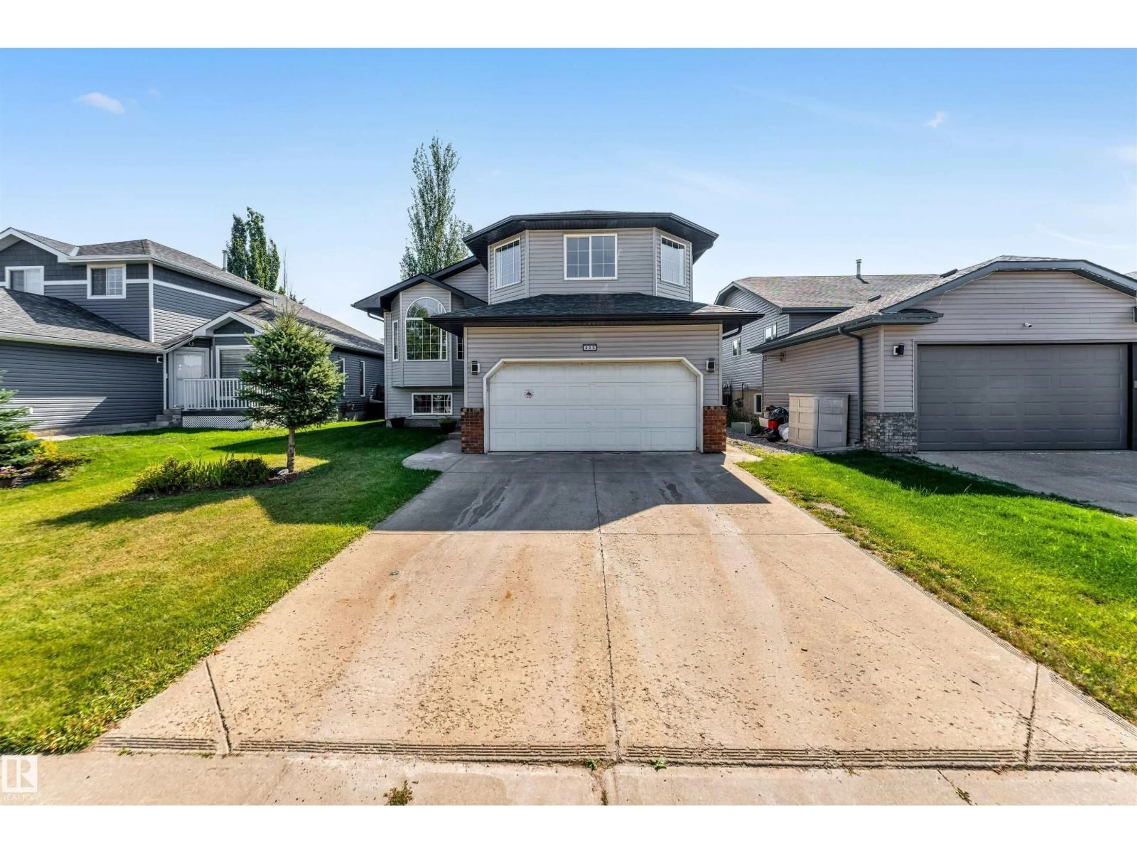 Unknown for 325 JILLING CRES, Edmonton Alberta T6L6N1