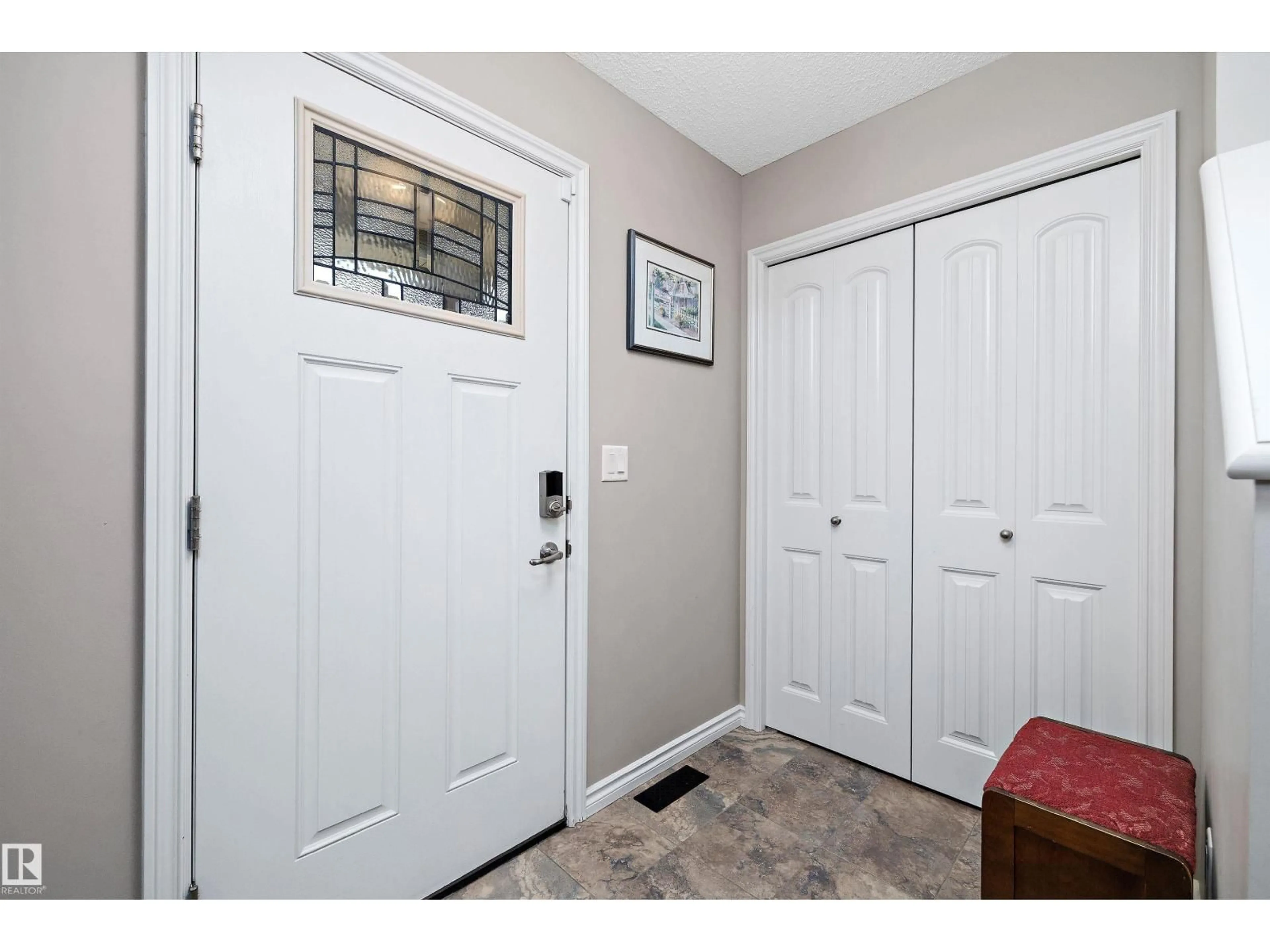 Indoor entryway for 20112 27 AV, Edmonton Alberta T6M0W7