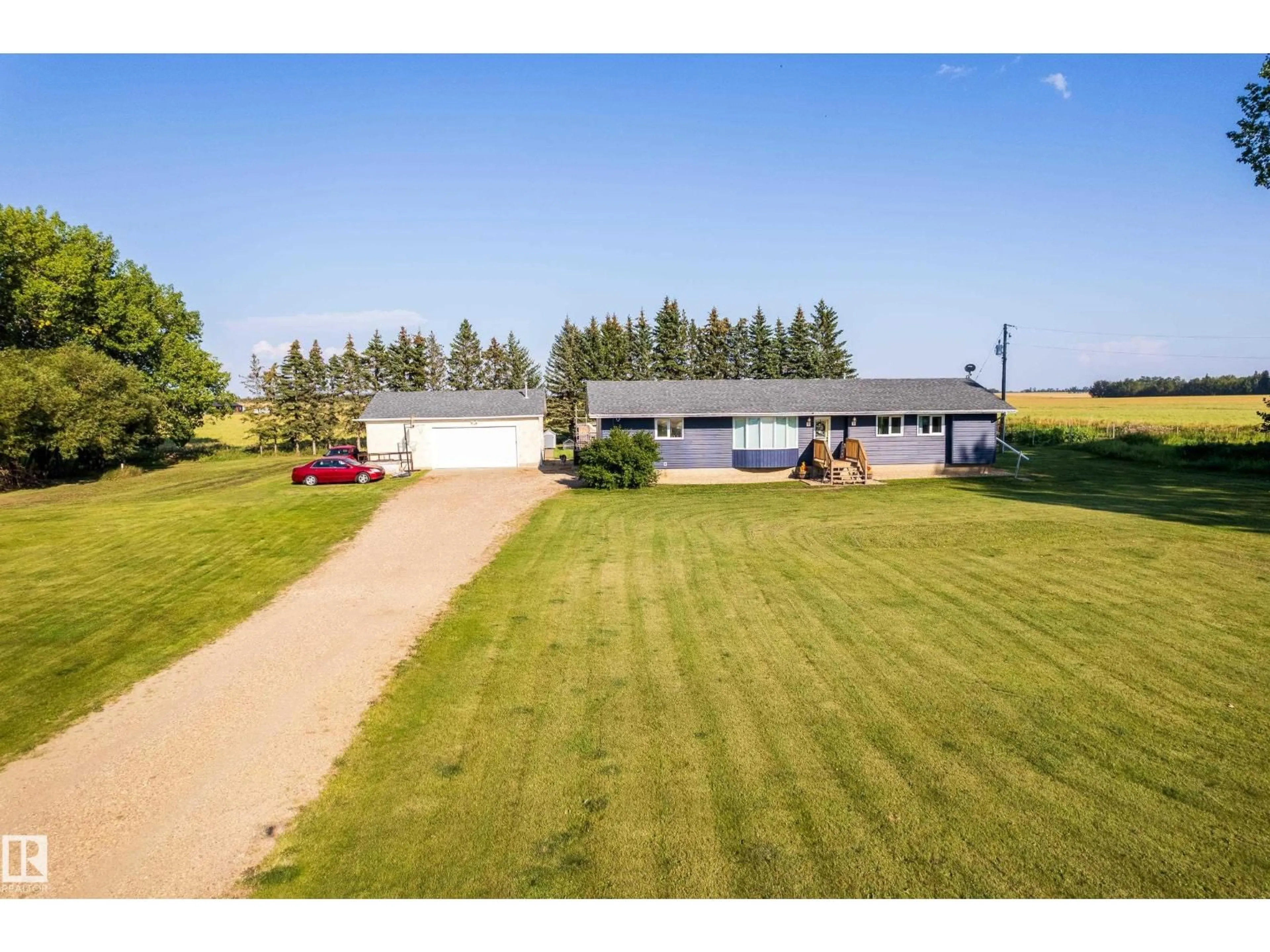 A pic from outside/outdoor area/front of a property/back of a property/a pic from drone, unknown for 57127 RANGE ROAD 251, Rural Sturgeon County Alberta T0G1L1