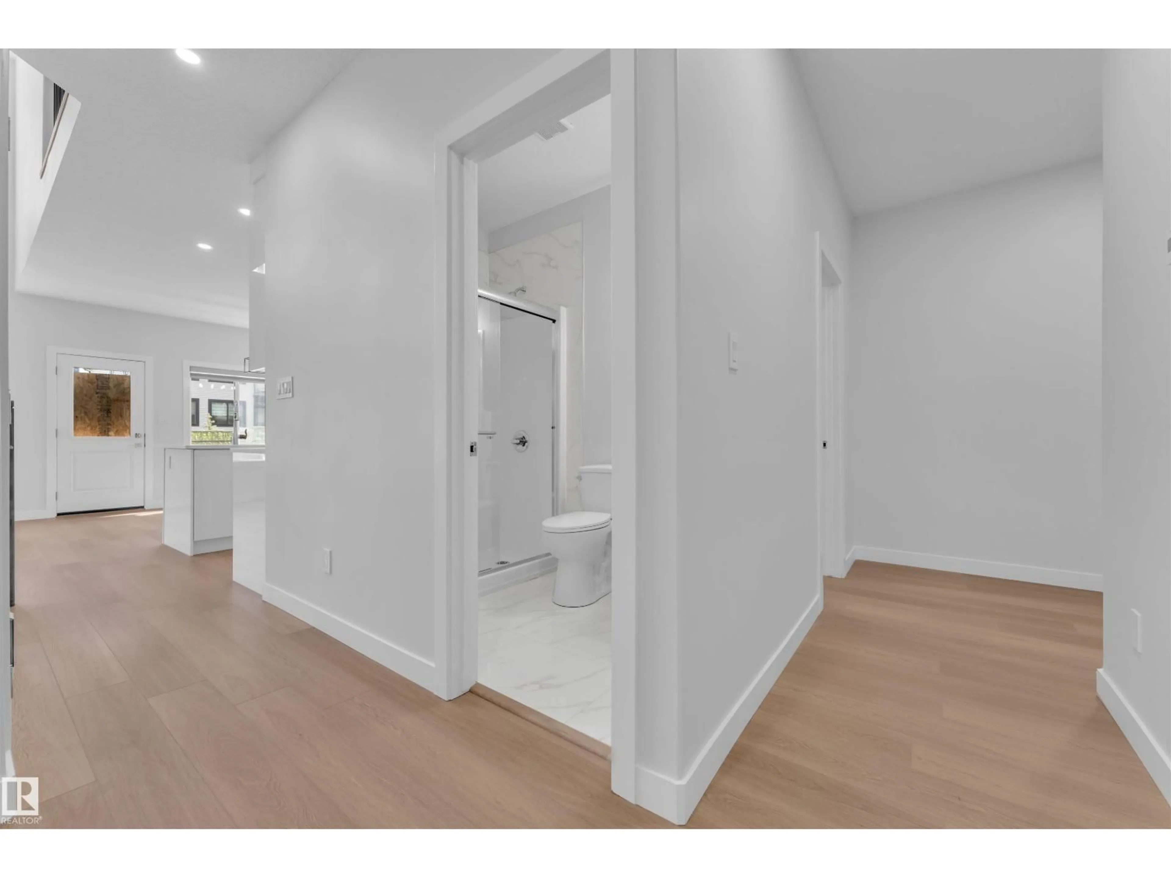 Unknown for 204 CRYSTAL CREEK DR, Leduc Alberta T9E0X6