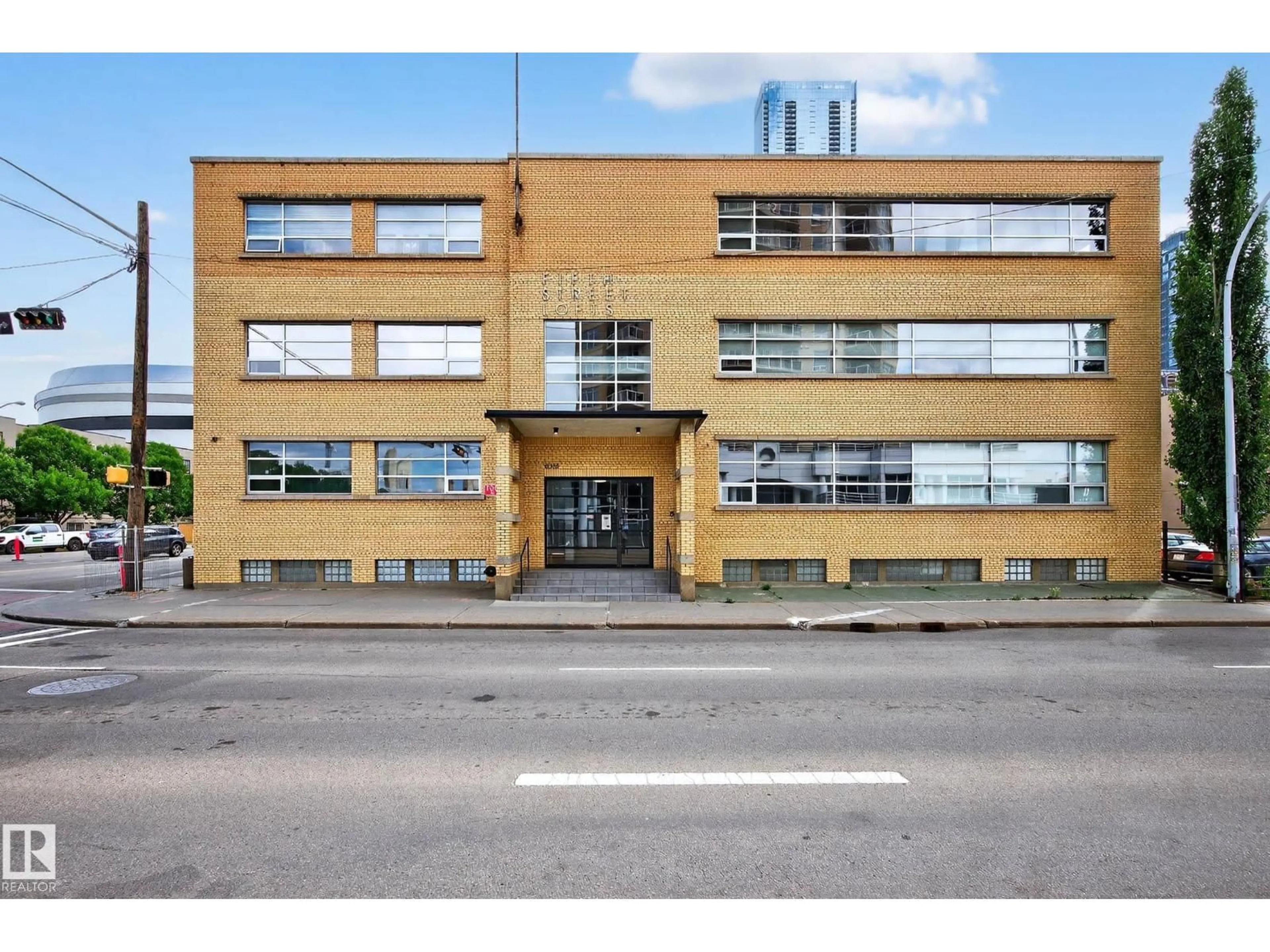 Unknown for 10355 - 310 105 ST NW, Edmonton Alberta T5J1E8